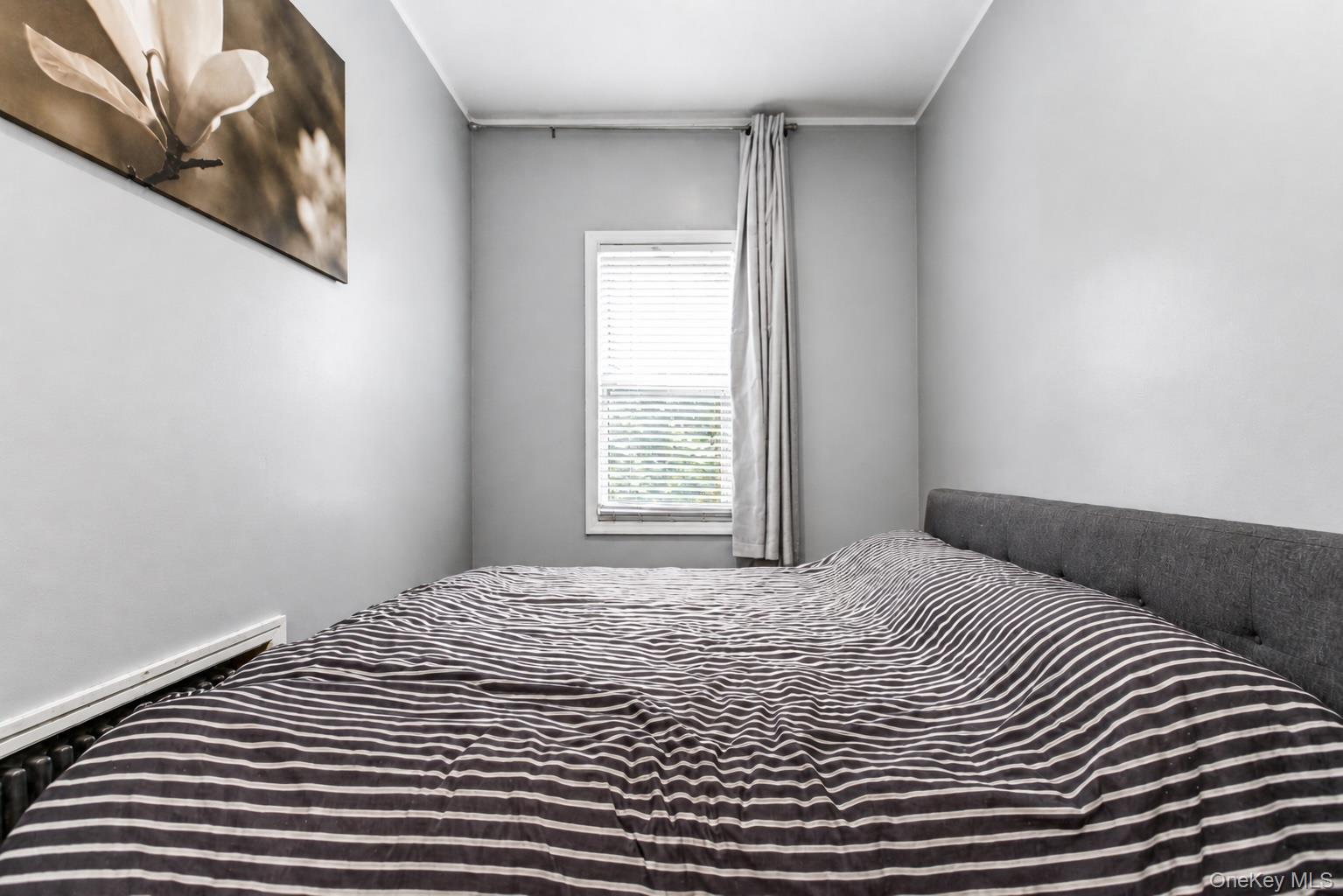 Single Family 23rd Road  Queens, NY 11105, MLS-1041151-31
