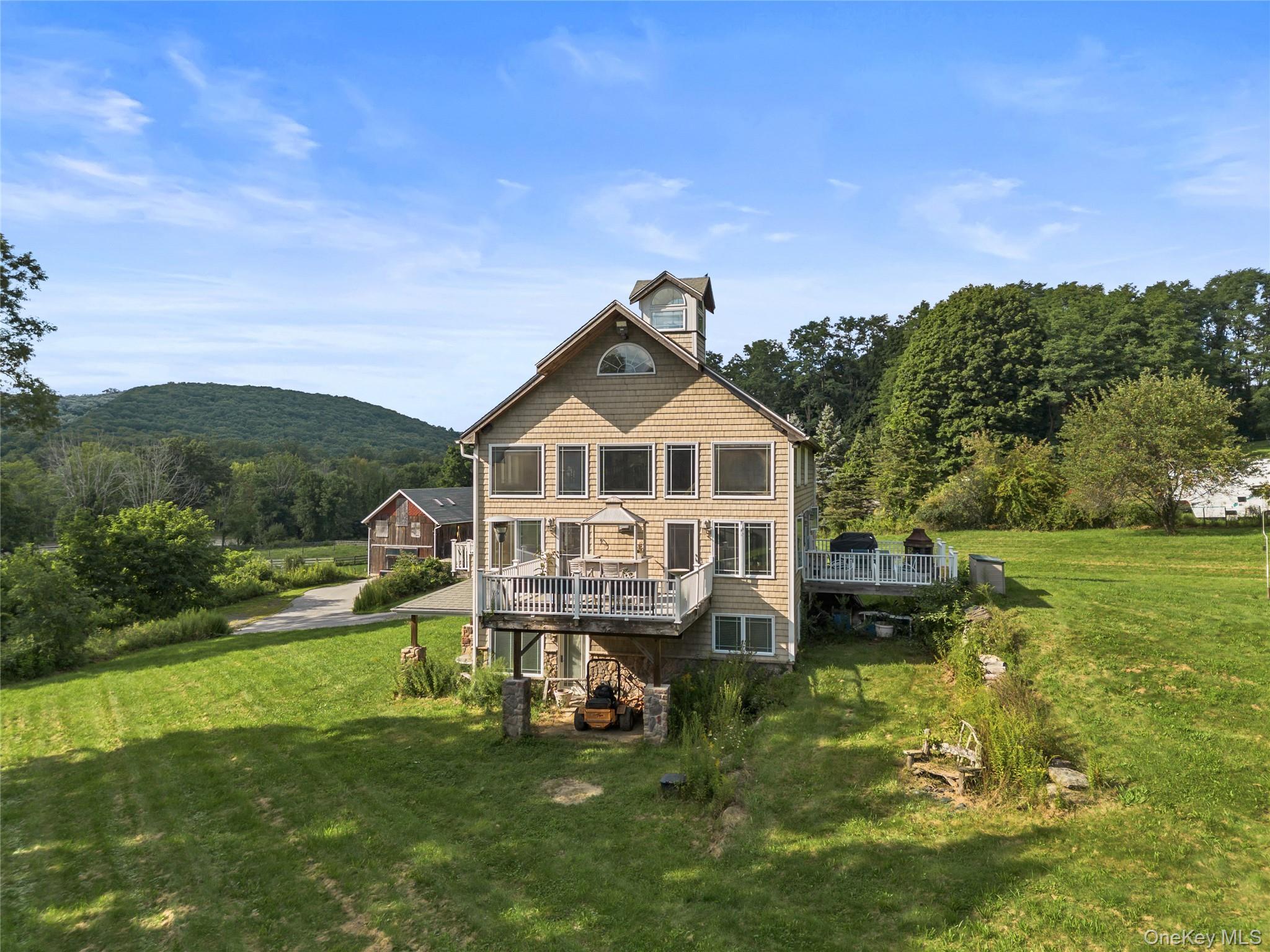Single Family Blackstone Ridge Dutchess County, NY 12531, MLS-1041154-8