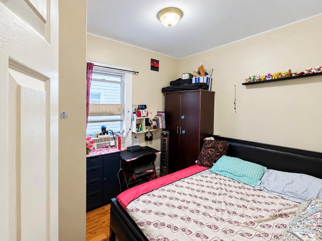 Single Family Woodhull Avenue Queens, NY 11423, MLS-1041157-3