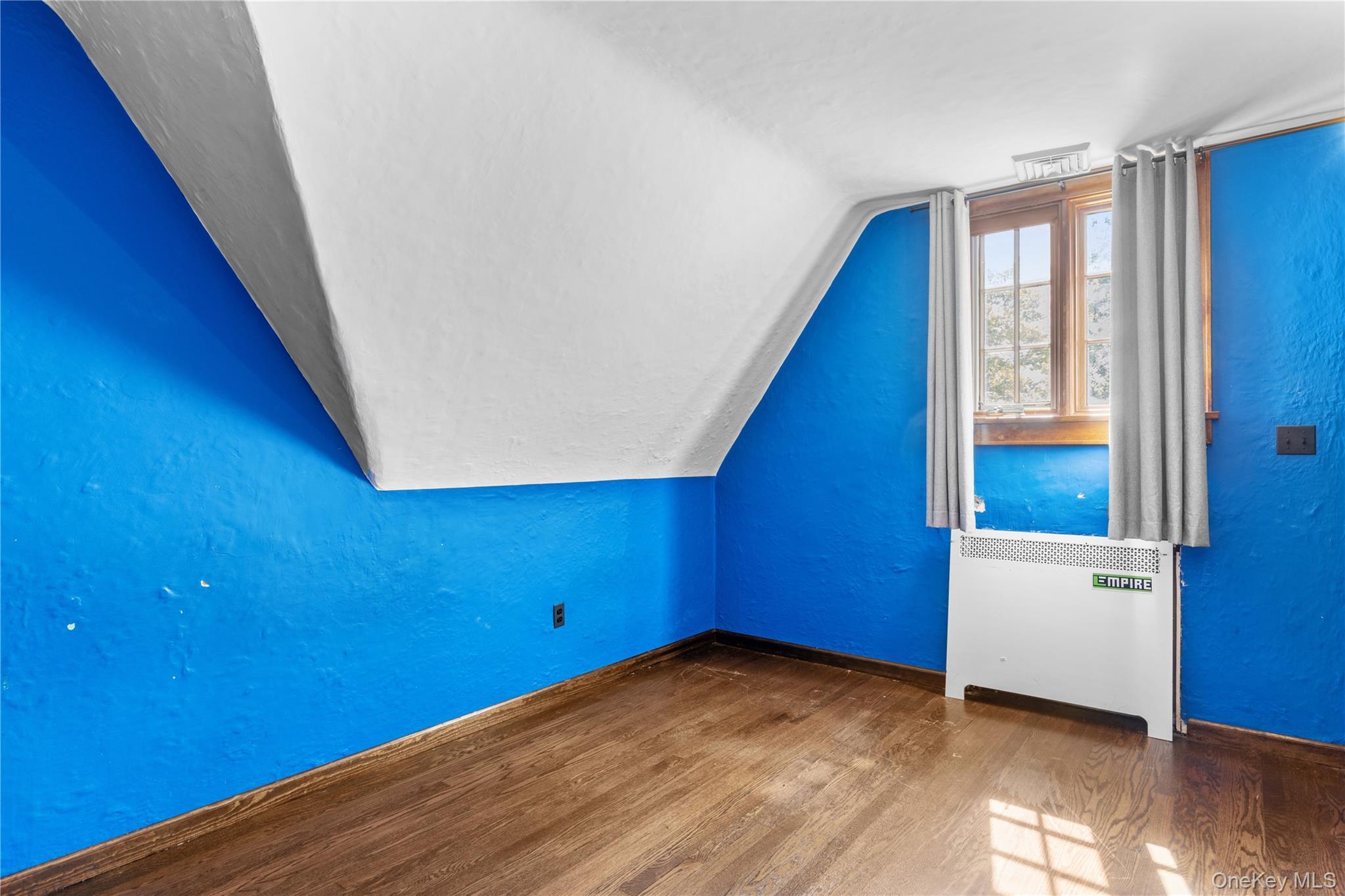 Single Family Merritts Pond Road Suffolk County, NY 11901, MLS-1041164-18