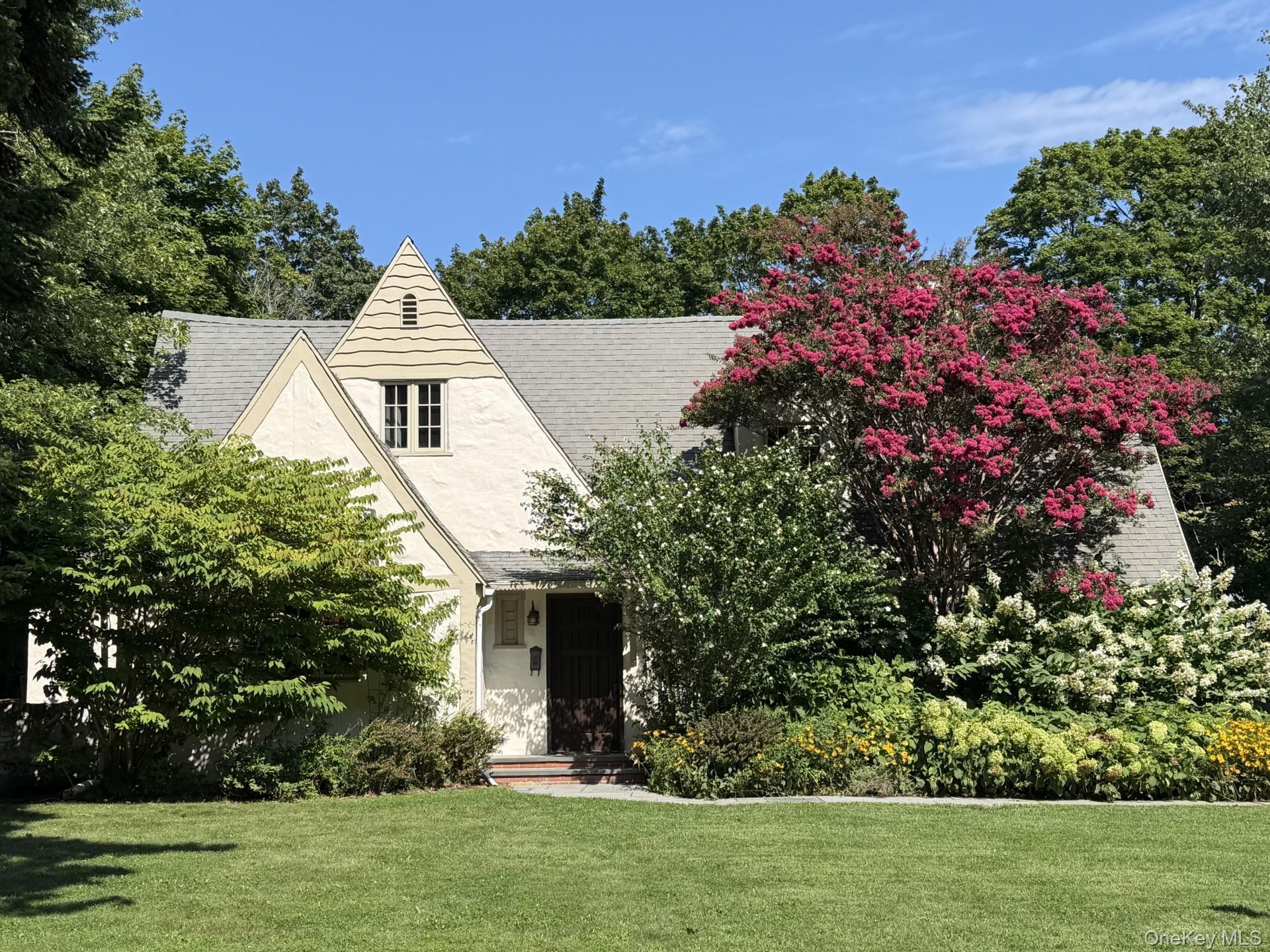 Single Family Merritts Pond Road  Suffolk County, NY 11901, MLS-1041164-30