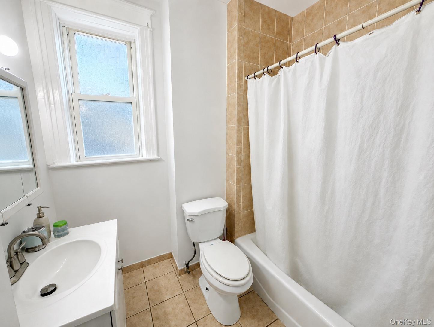 Single Family Davis Avenue Westchester County, NY 10805, MLS-1041169-16