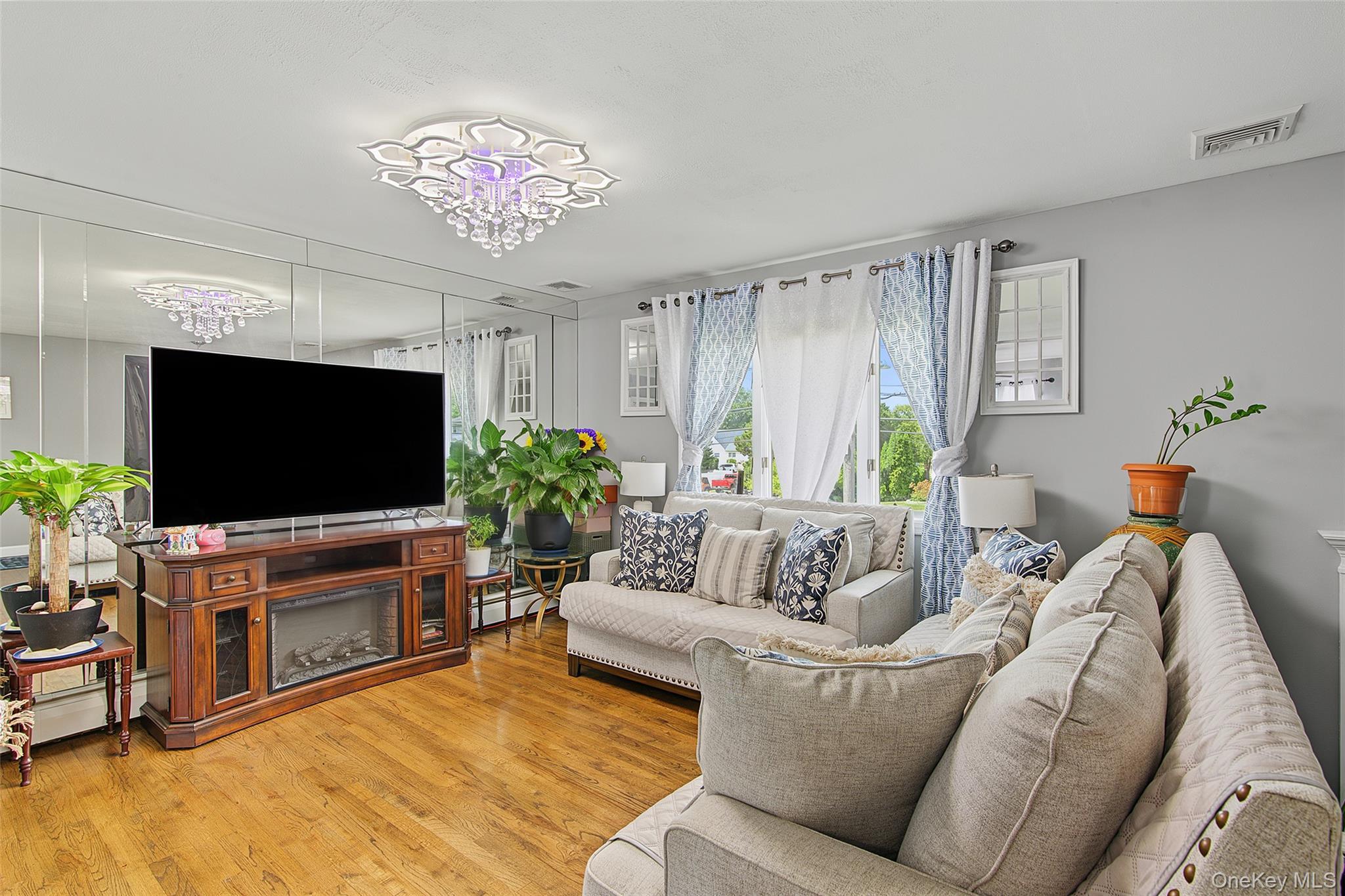 Single Family Church Street Suffolk County, NY 11741, MLS-1041174-11