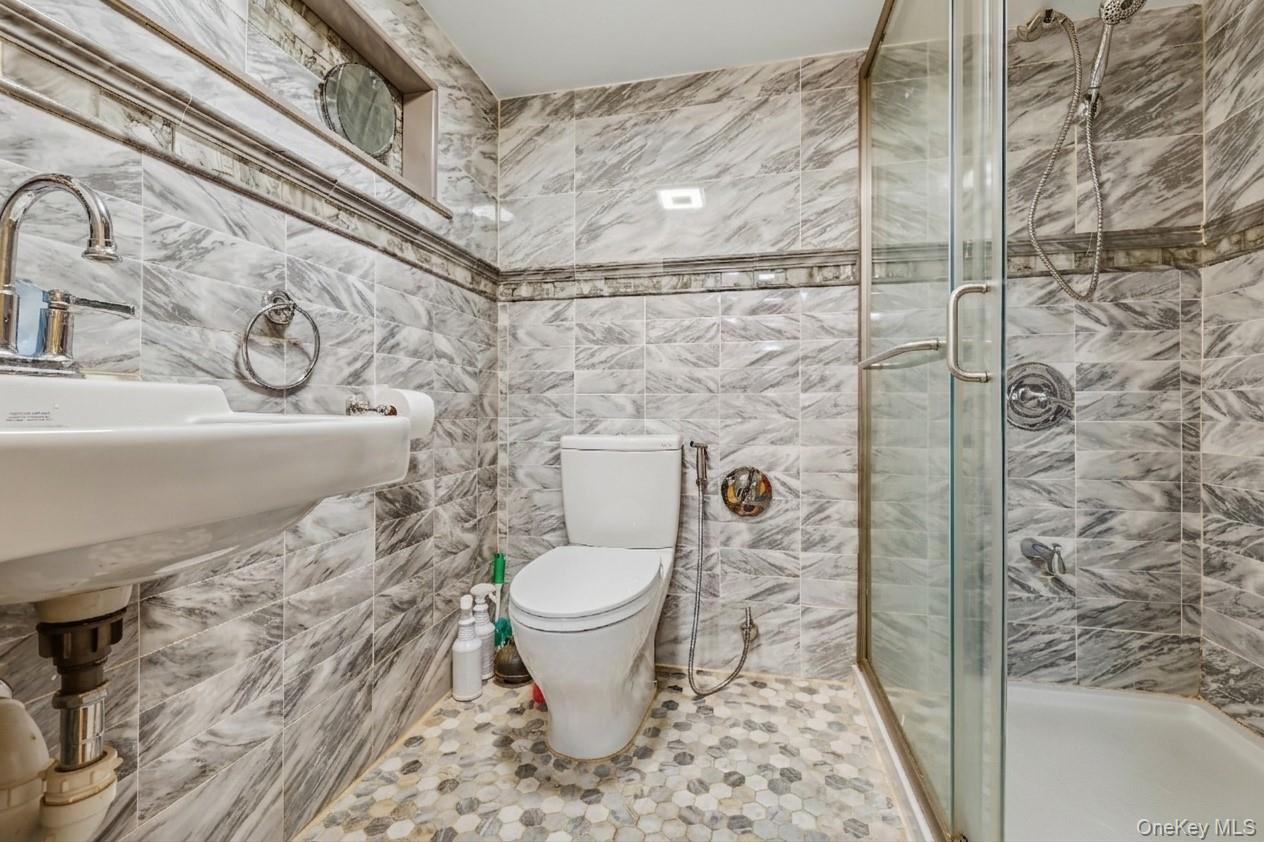 Single Family E 51st Street  Brooklyn, NY 11234, MLS-1041182-20