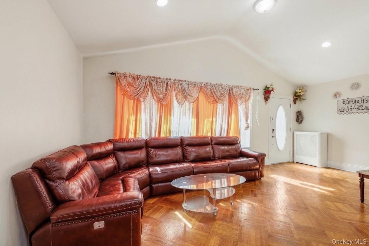 Single Family E 51st Street  Brooklyn, NY 11234, MLS-1041182-3