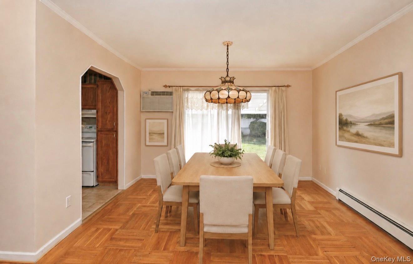 Single Family Sprucetree Lane Suffolk County, NY 11746, MLS-1041196-6