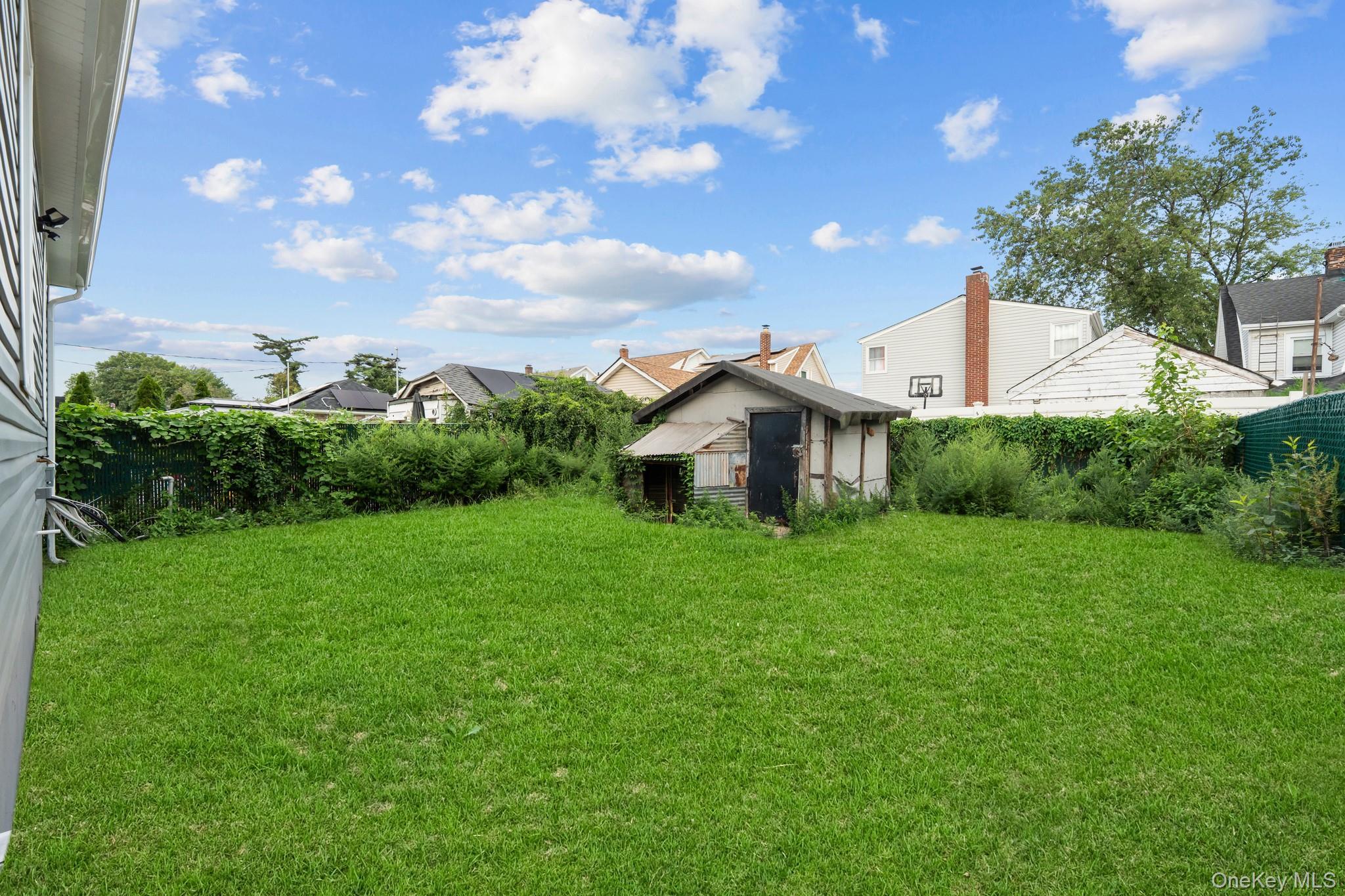 Single Family Williamson Avenue Queens, NY 11413, MLS-1041205-14