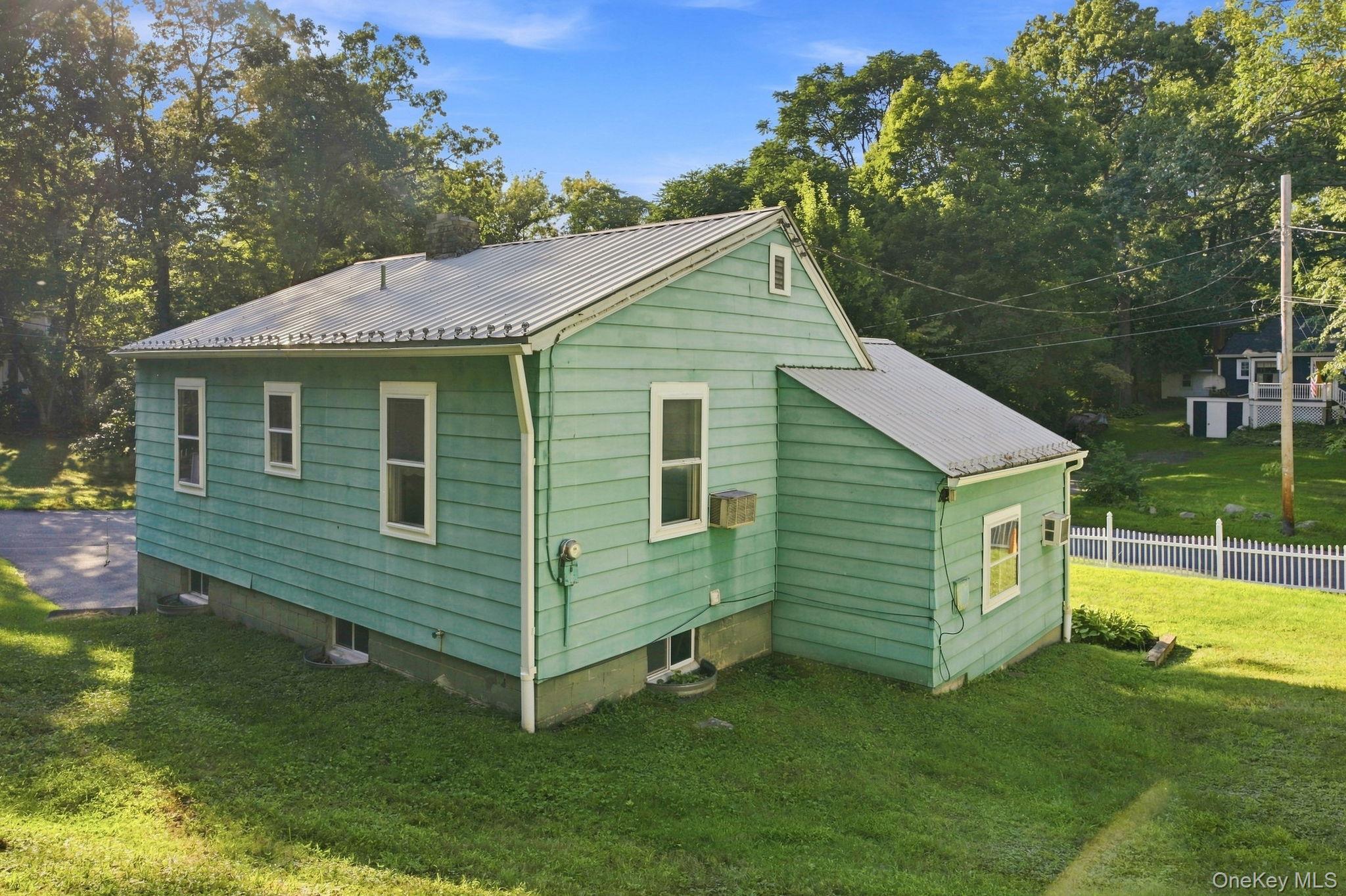 Single Family Birchwood Terrace Dutchess County, NY 12601, MLS-1041207-5