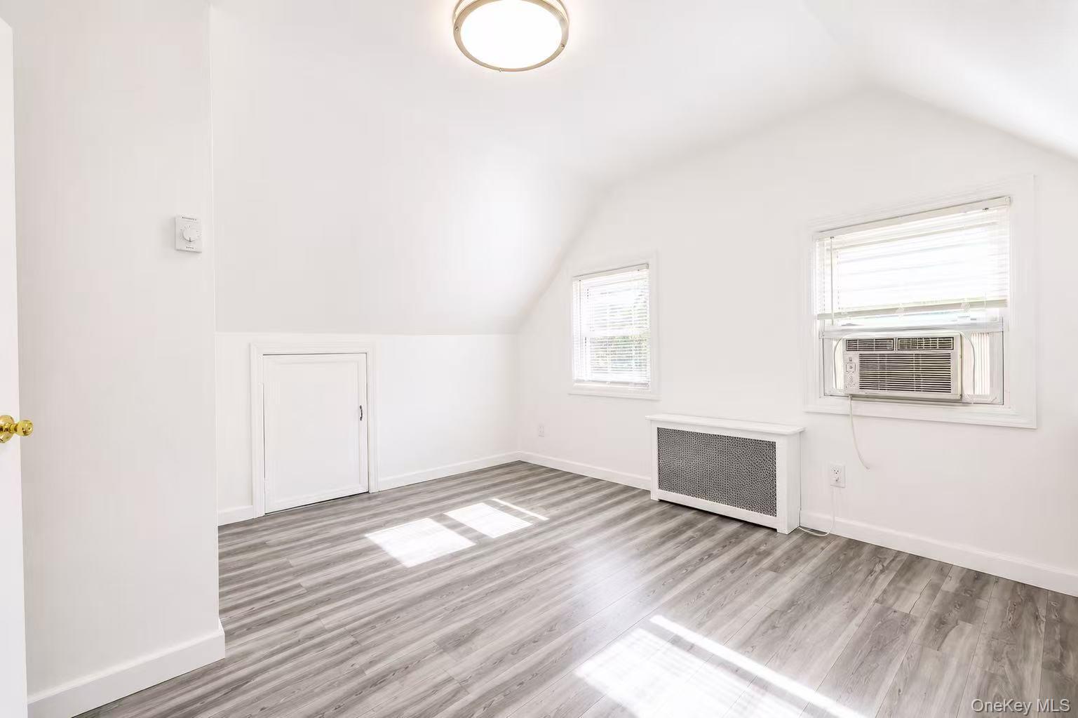 Single Family Sunrise Lane Nassau County, NY 11756, MLS-1041209-16