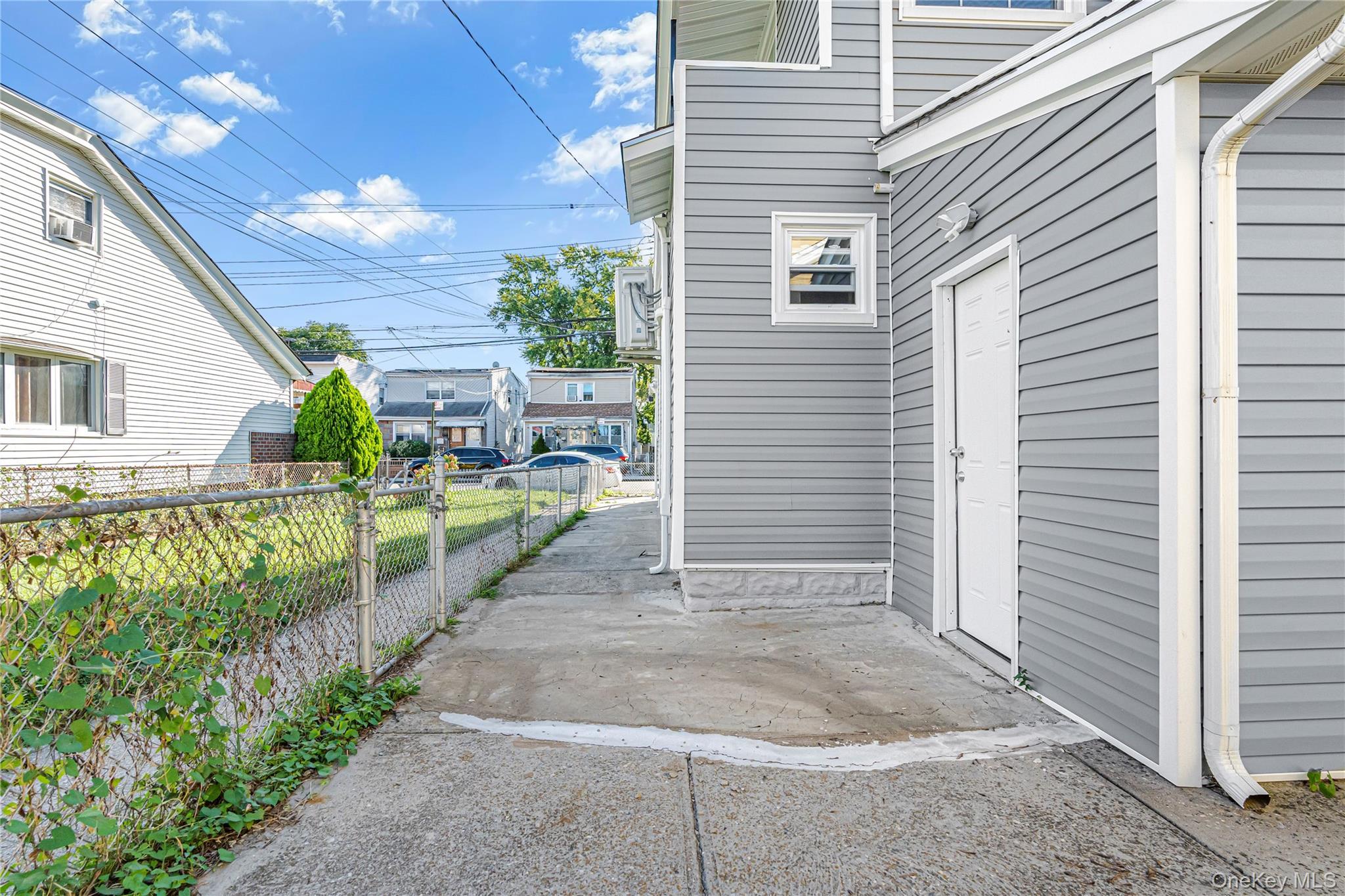 Single Family E 88th Street Brooklyn, NY 11236, MLS-1041220-23