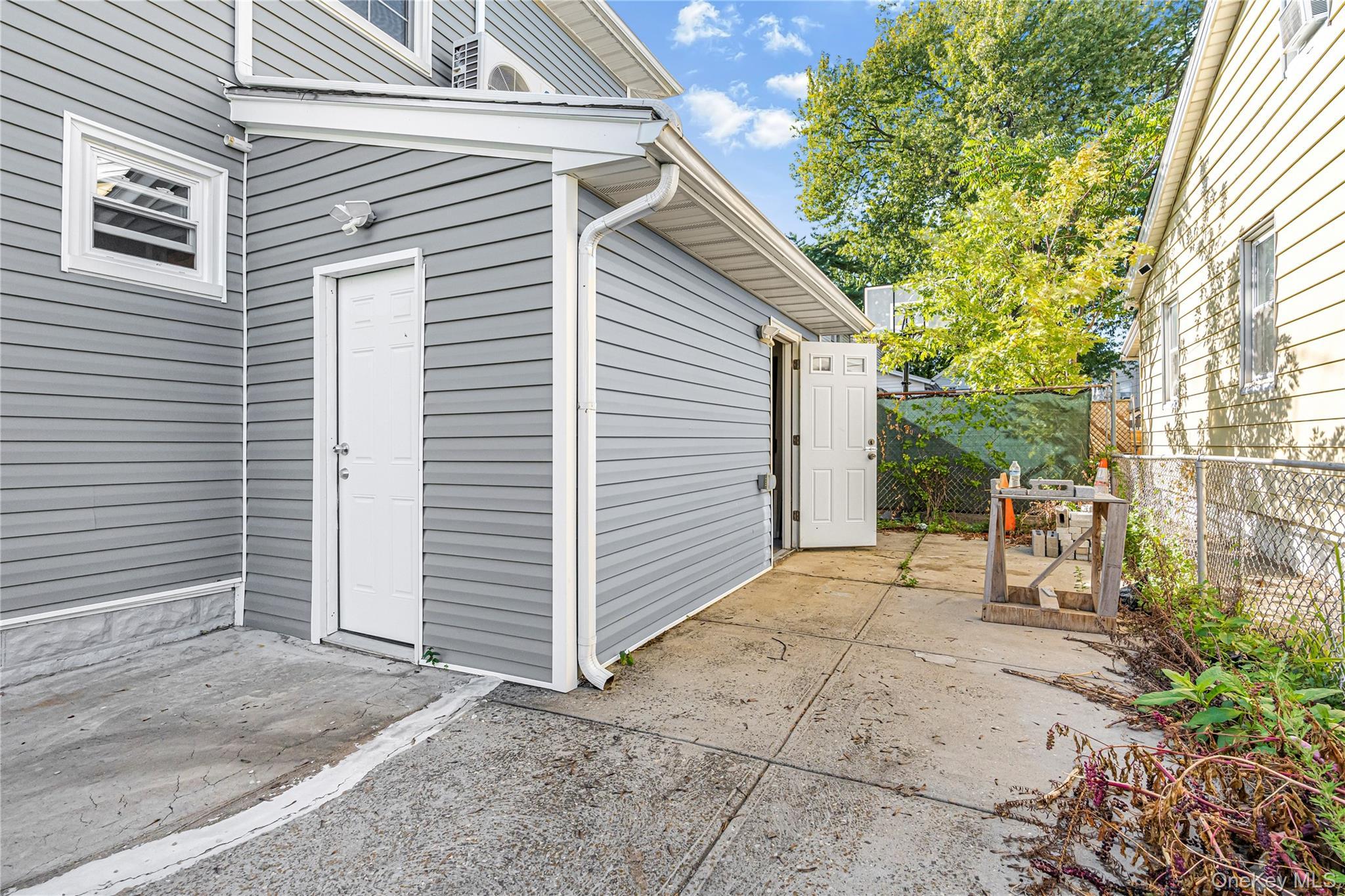 Single Family E 88th Street Brooklyn, NY 11236, MLS-1041220-24