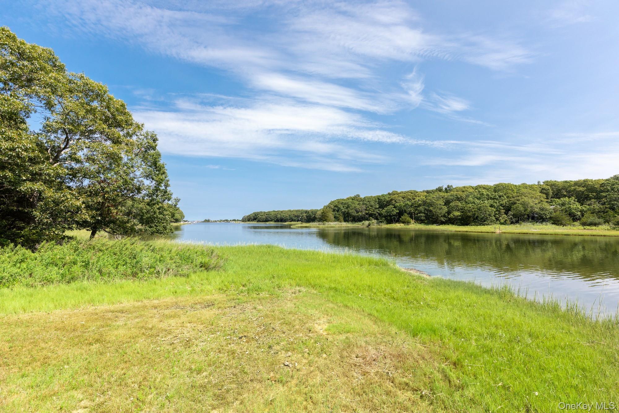 Single Family Isle Of Wight Road  Suffolk County, NY 11937, MLS-1041229-11