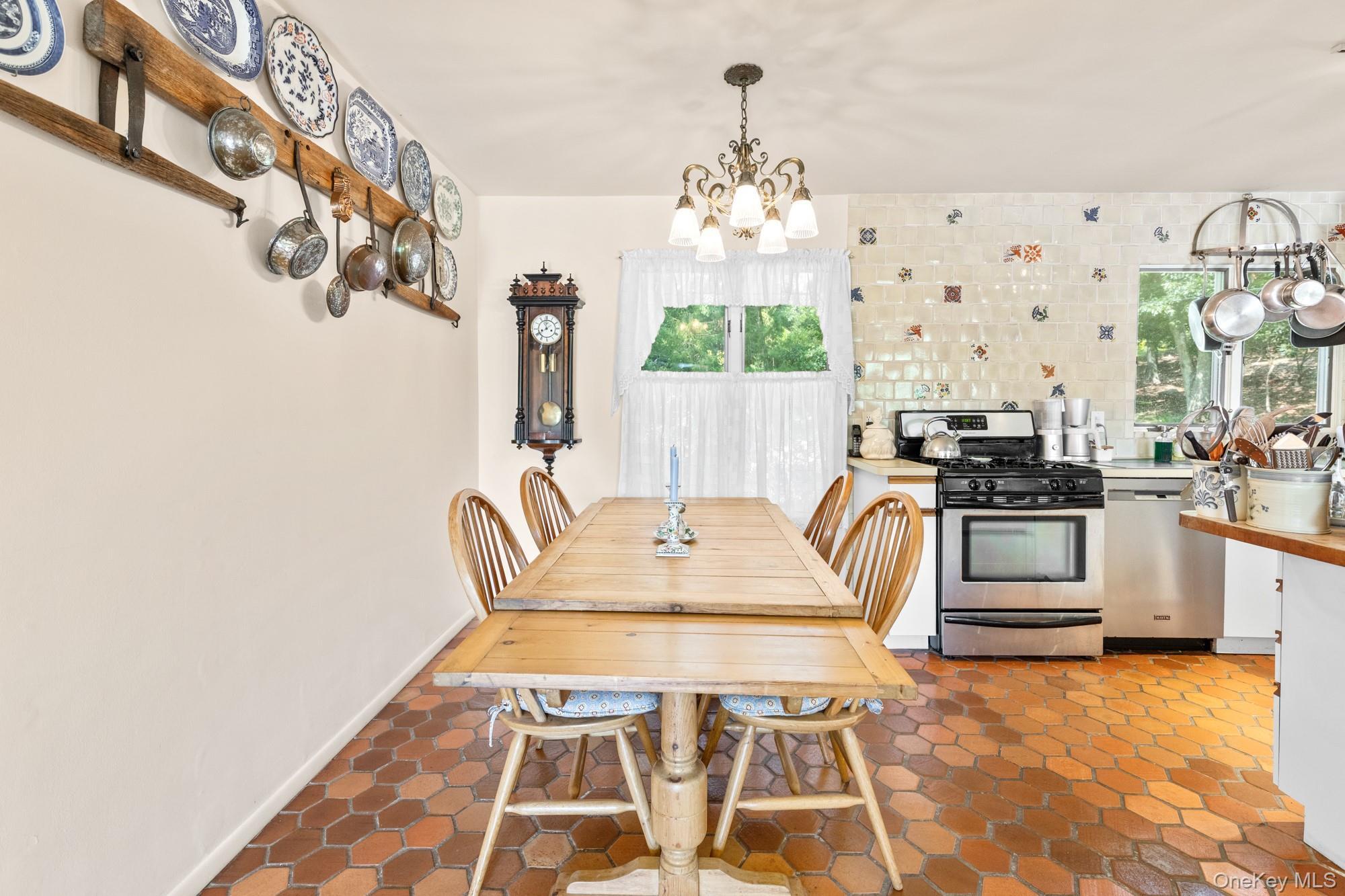 Single Family Isle Of Wight Road  Suffolk County, NY 11937, MLS-1041229-15