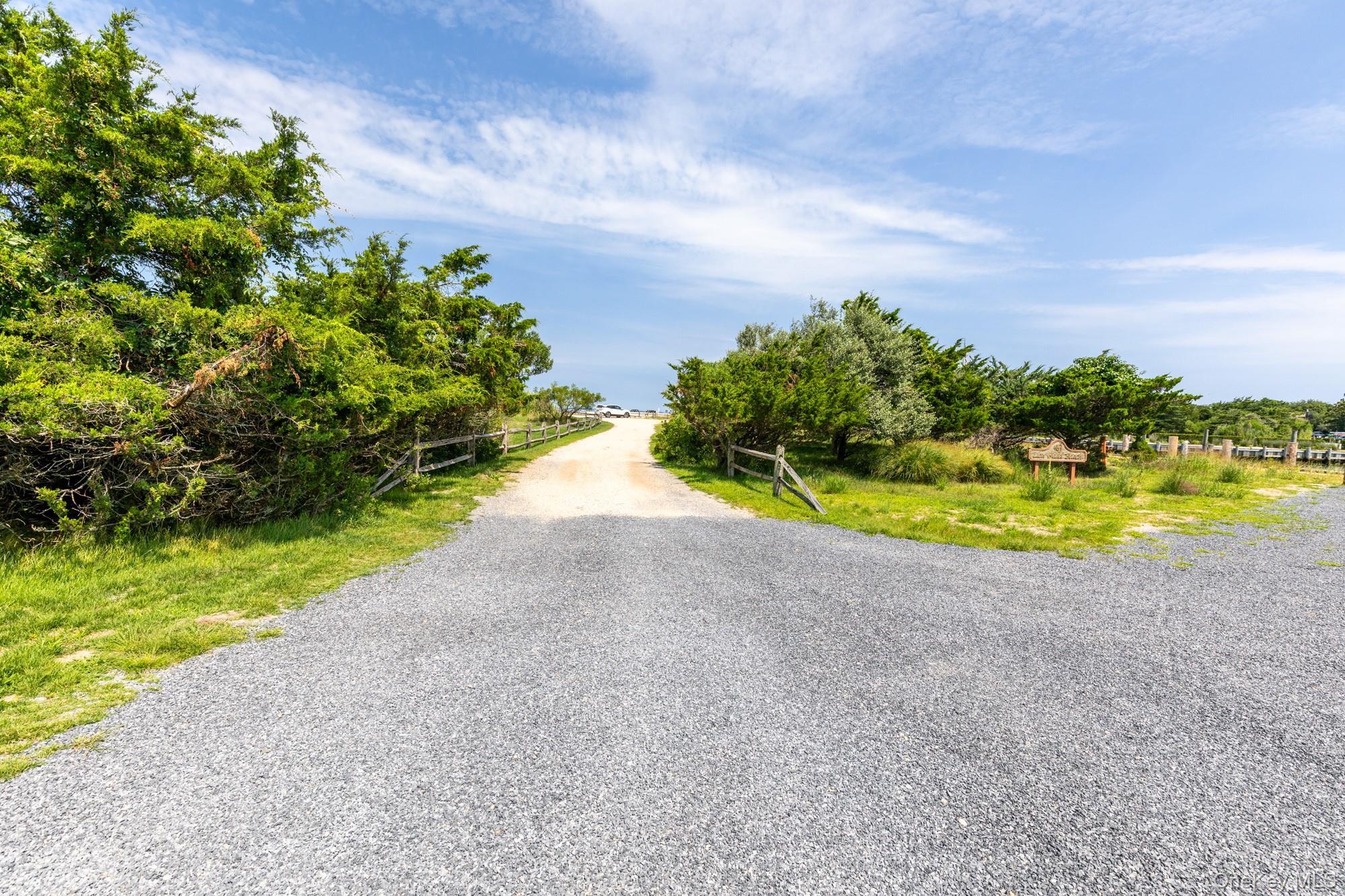 Single Family Isle Of Wight Road  Suffolk County, NY 11937, MLS-1041229-24