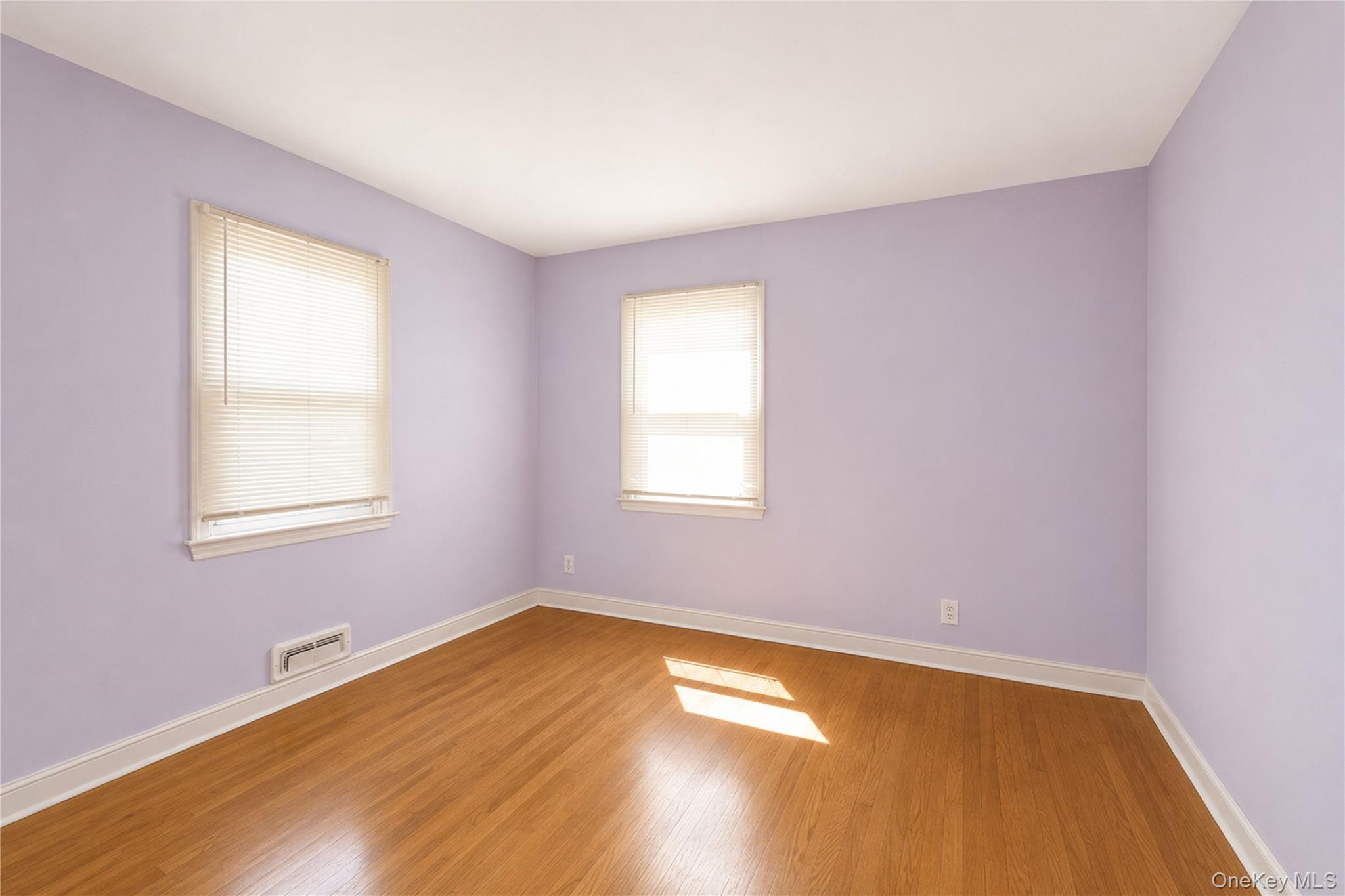 Single Family Amboy Road  Staten Island, NY 10308, MLS-1041255-14