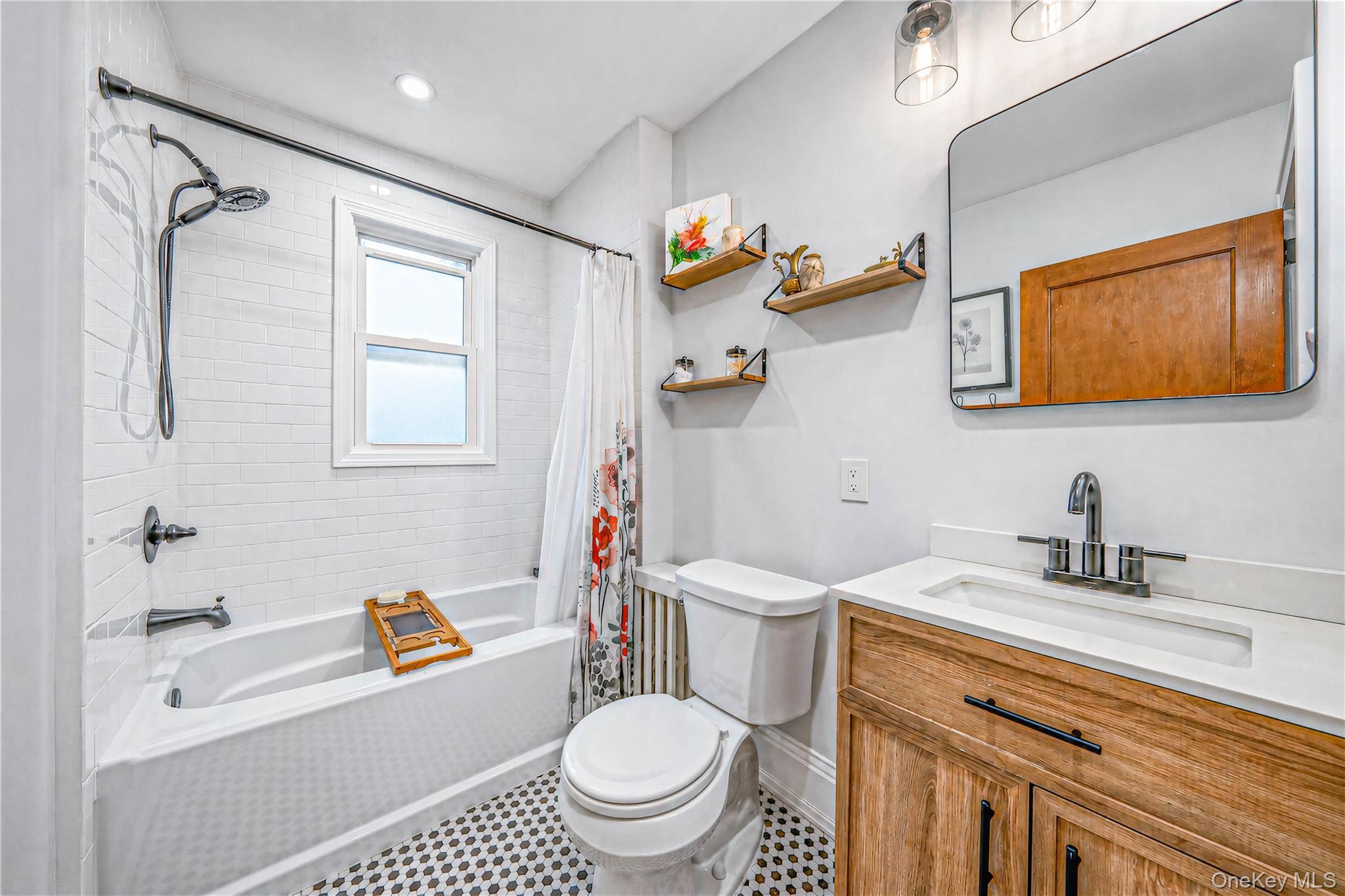 Single Family Howard Avenue Suffolk County, NY 11726, MLS-1041271-16