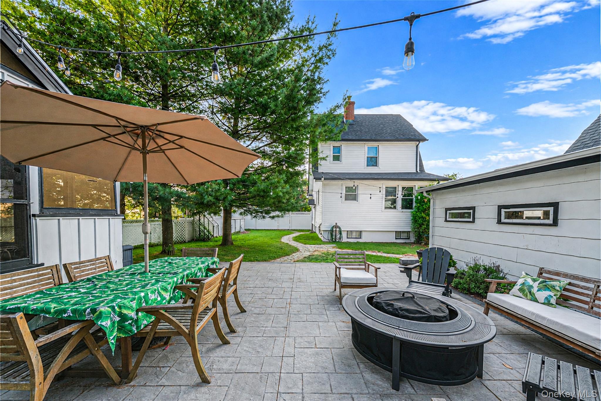 Single Family Howard Avenue Suffolk County, NY 11726, MLS-1041271-27