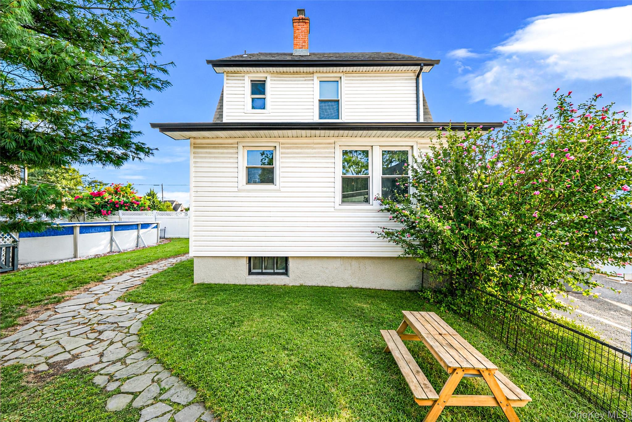 Single Family Howard Avenue Suffolk County, NY 11726, MLS-1041271-29