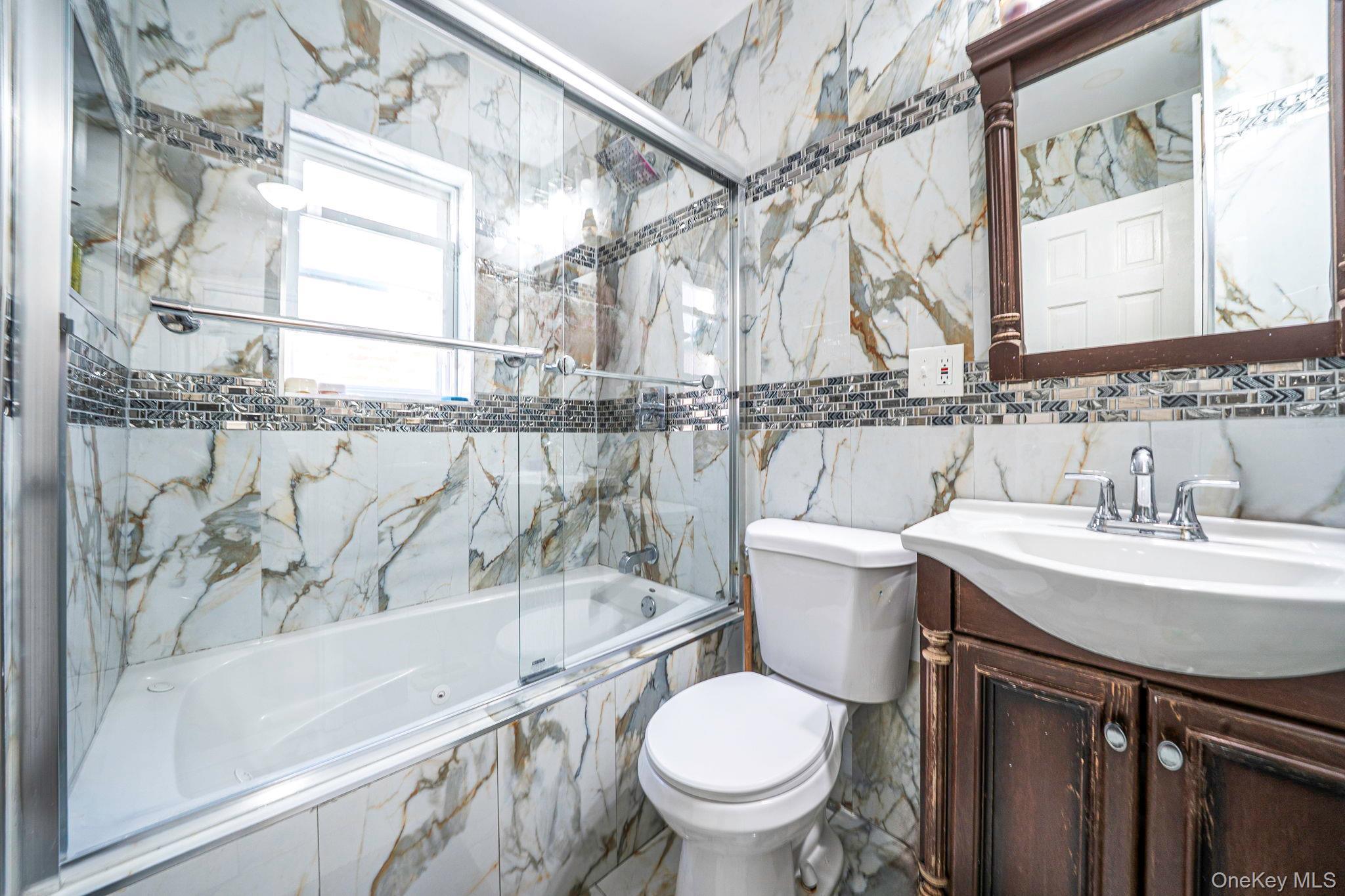 Single Family 98th Street  Queens, NY 11369, MLS-1041277-34