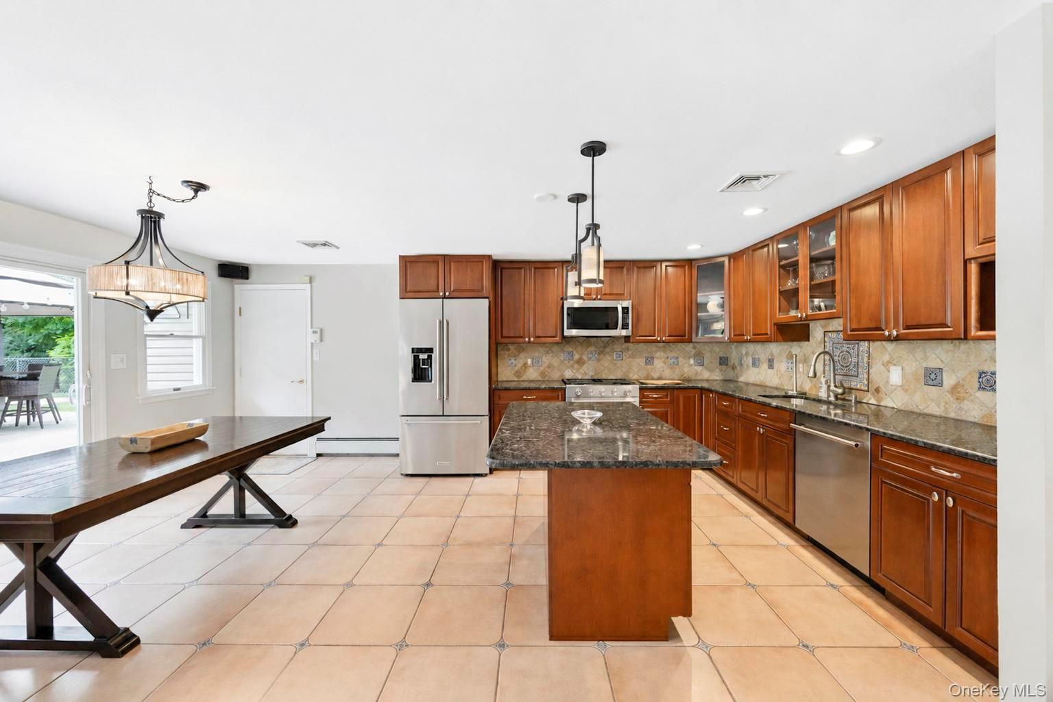 Single Family Echo Avenue Suffolk County, NY 11764, MLS-1041292-13