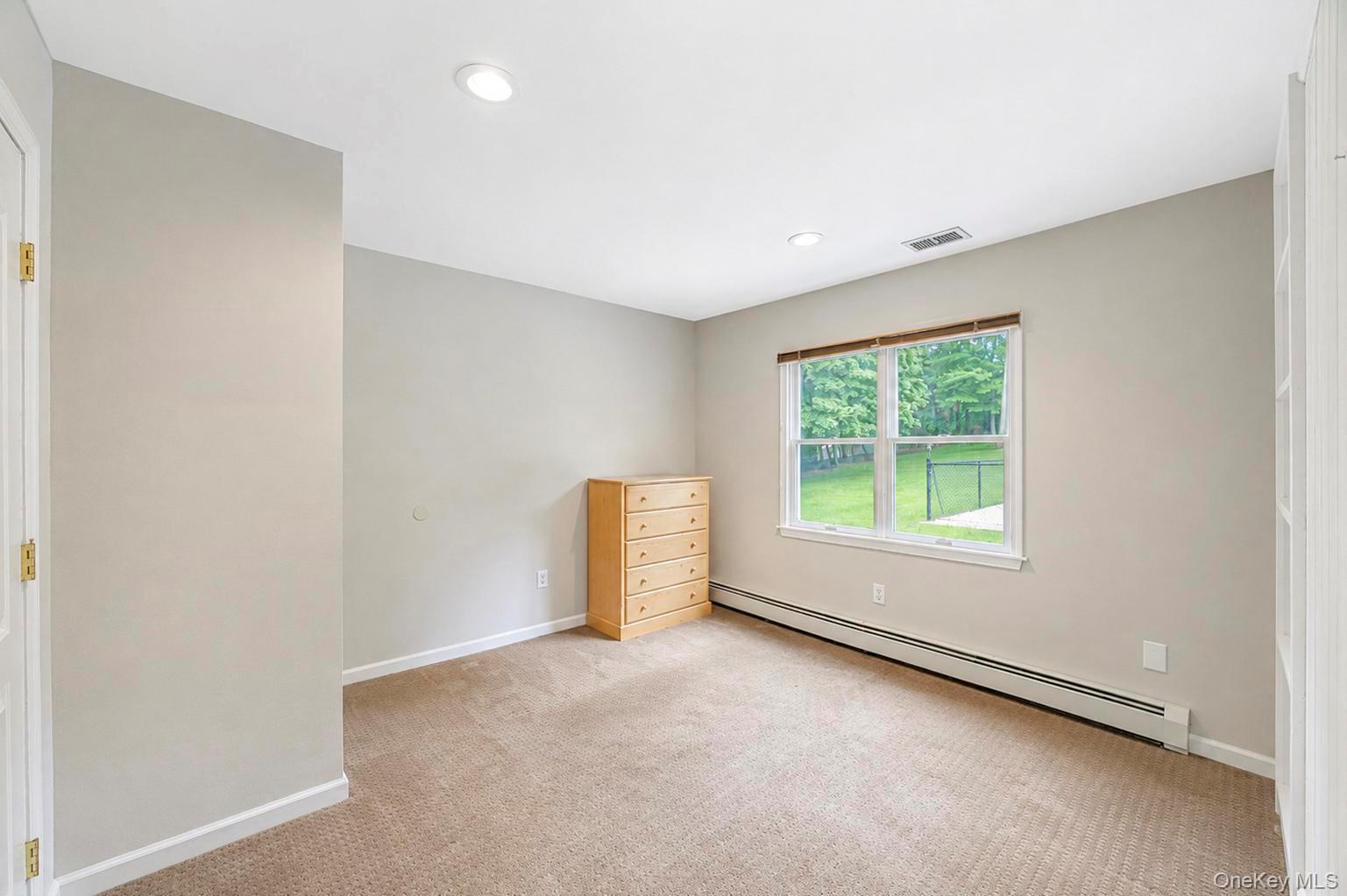 Single Family Echo Avenue Suffolk County, NY 11764, MLS-1041292-22