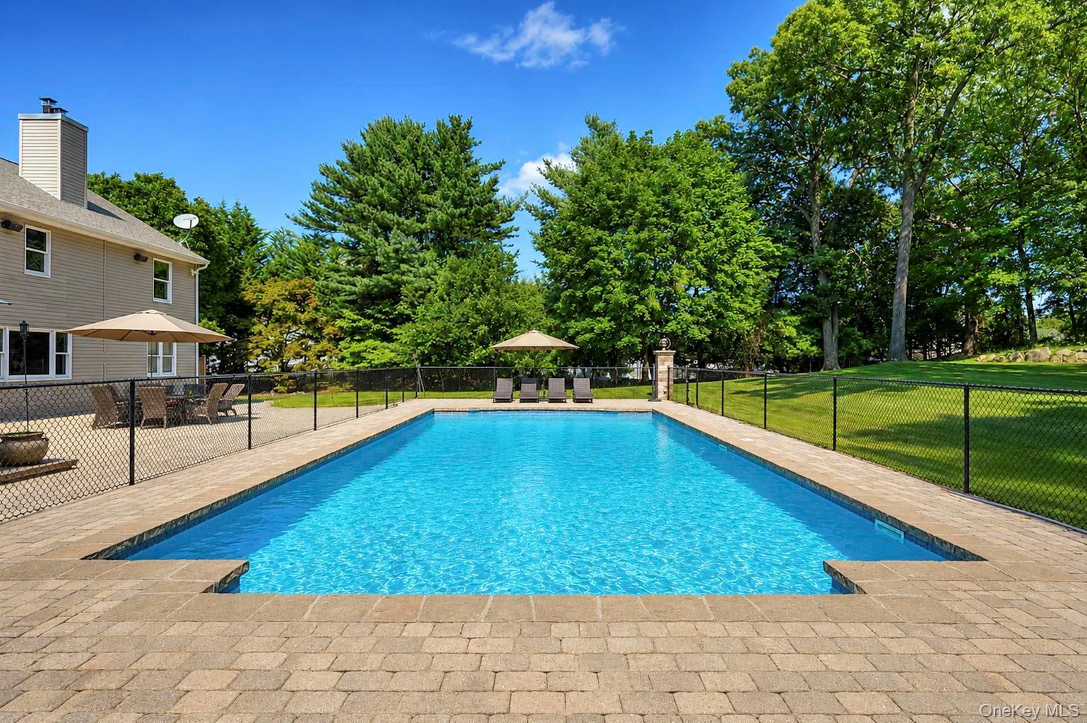 Single Family Echo Avenue Suffolk County, NY 11764, MLS-1041292-42
