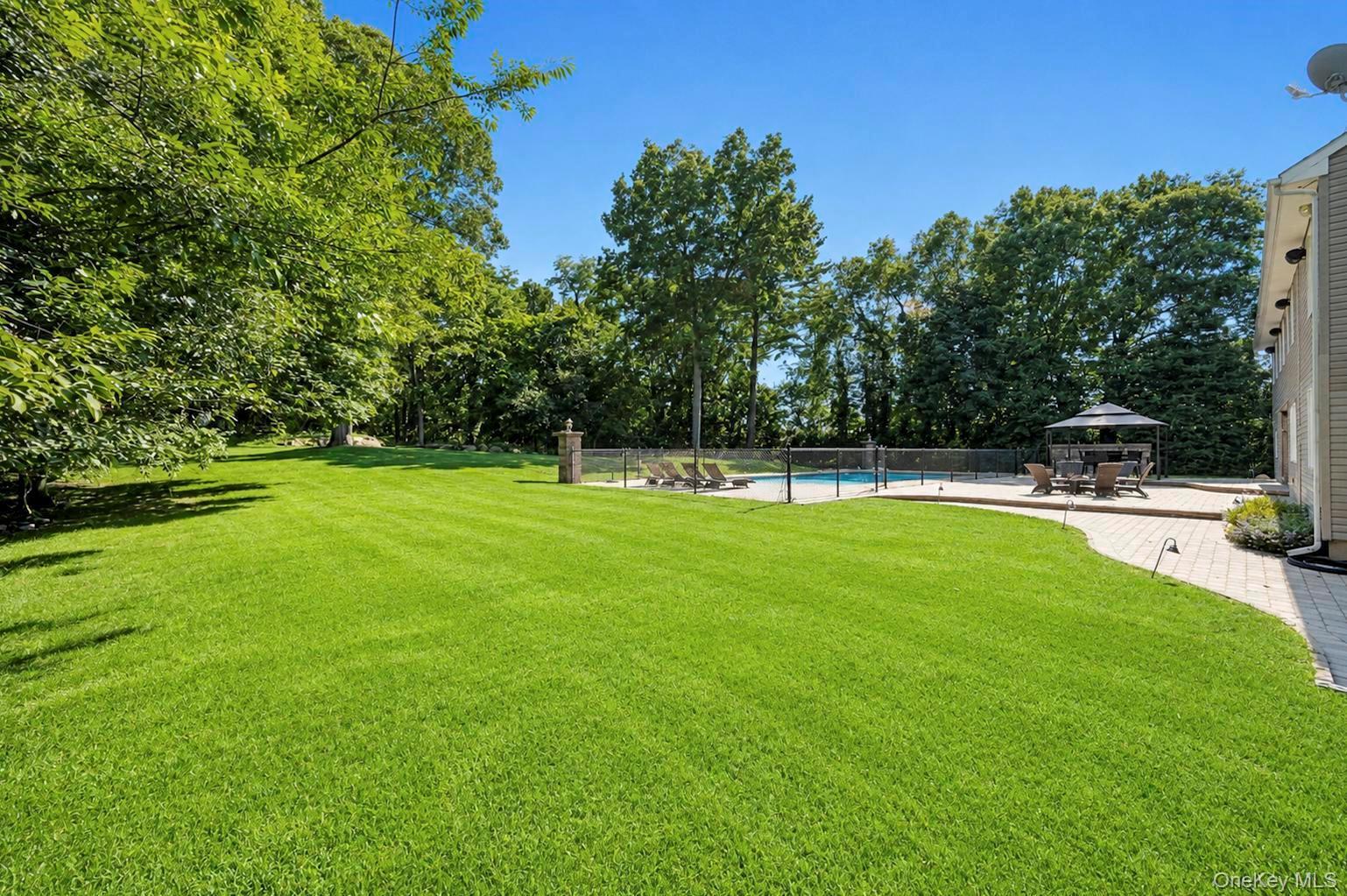 Single Family Echo Avenue Suffolk County, NY 11764, MLS-1041292-46