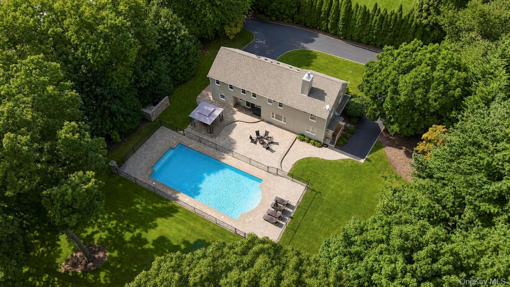 Single Family Echo Avenue Suffolk County, NY 11764, MLS-1041292-5