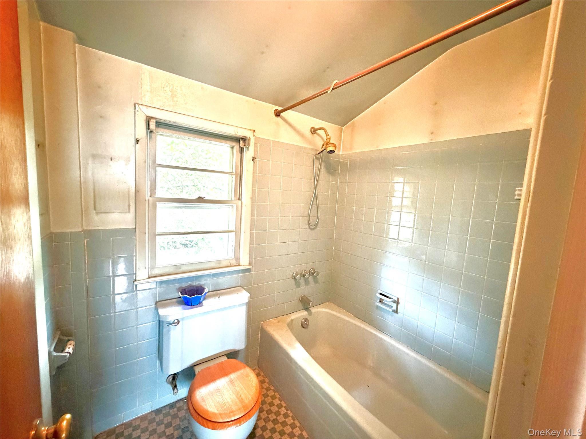 Single Family Overlook Street  Westchester County, NY 10552, MLS-1041294-10