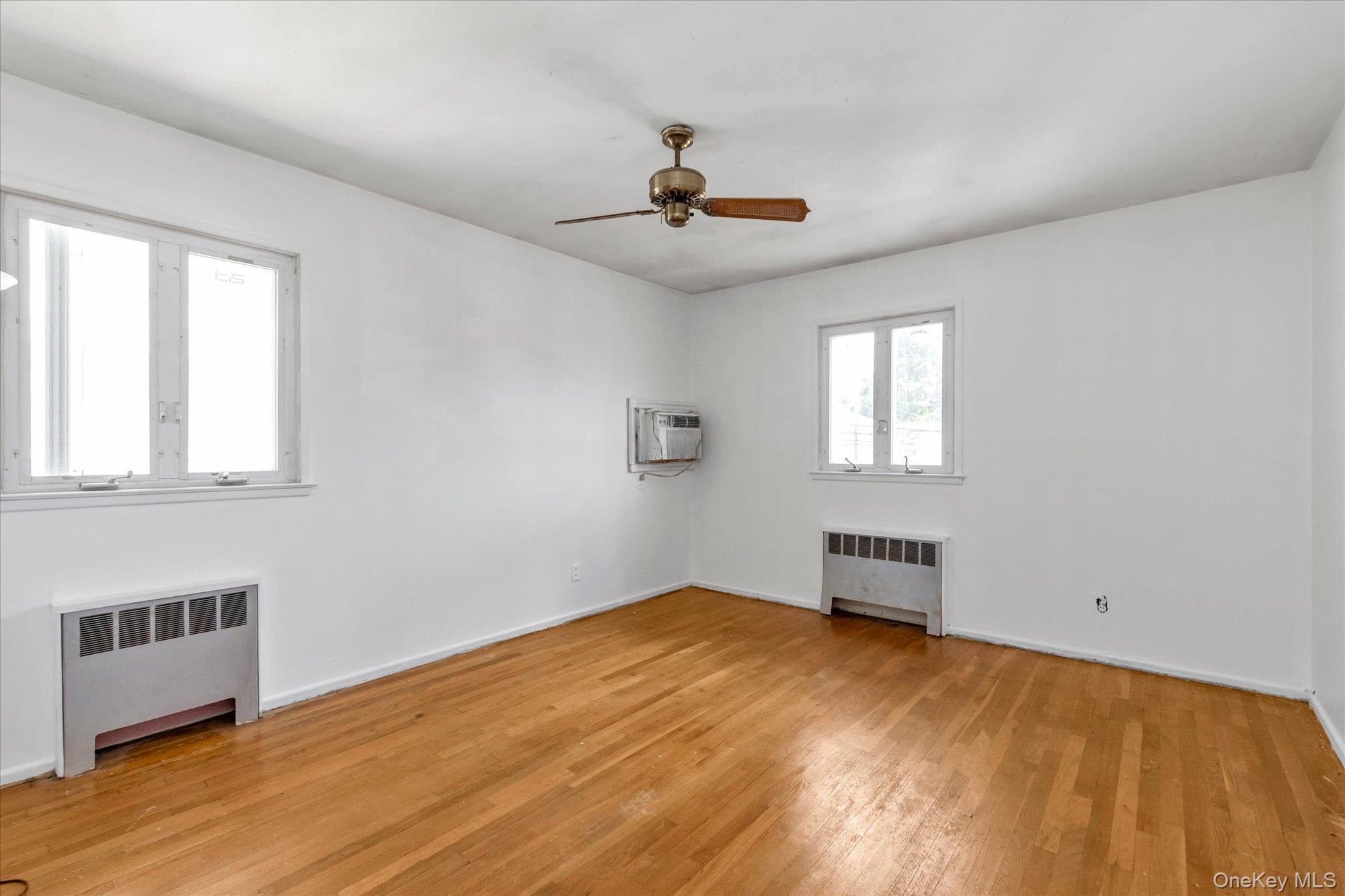 Single Family Bellmore Avenue Nassau County, NY 11710, MLS-1041306-19