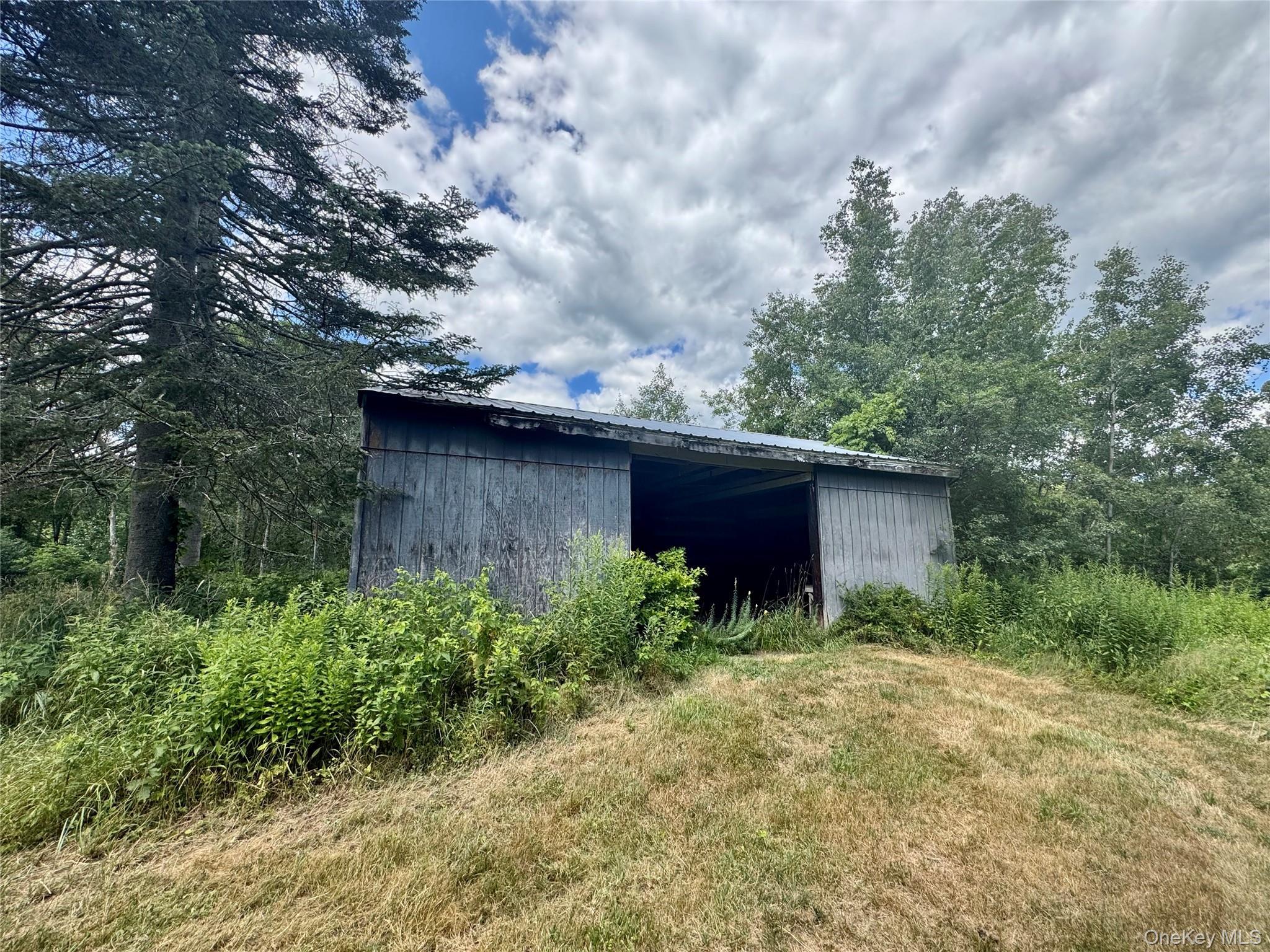 Single Family Homestead Lane Orange County, NY 10963, MLS-1041310-16