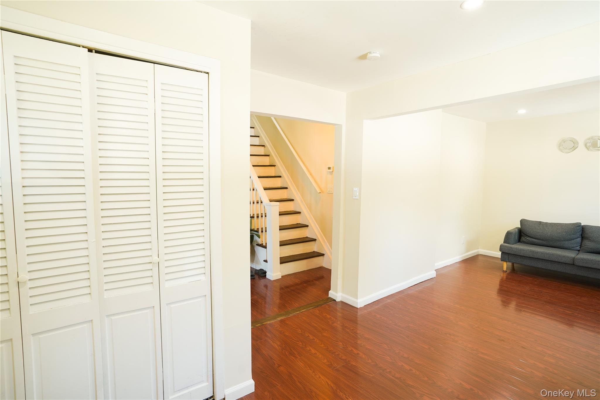 Single Family Udall Road  Suffolk County, NY 11706, MLS-1041321-4