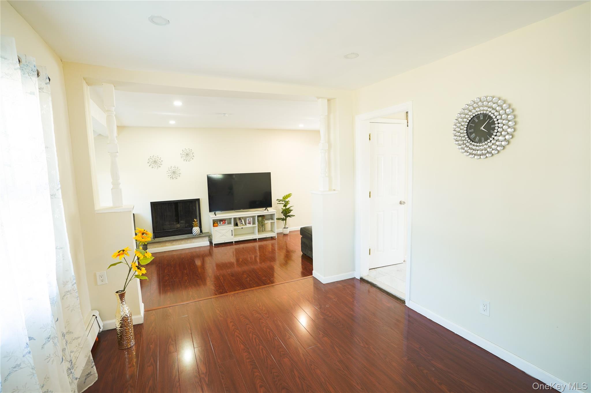 Single Family Udall Road  Suffolk County, NY 11706, MLS-1041321-7