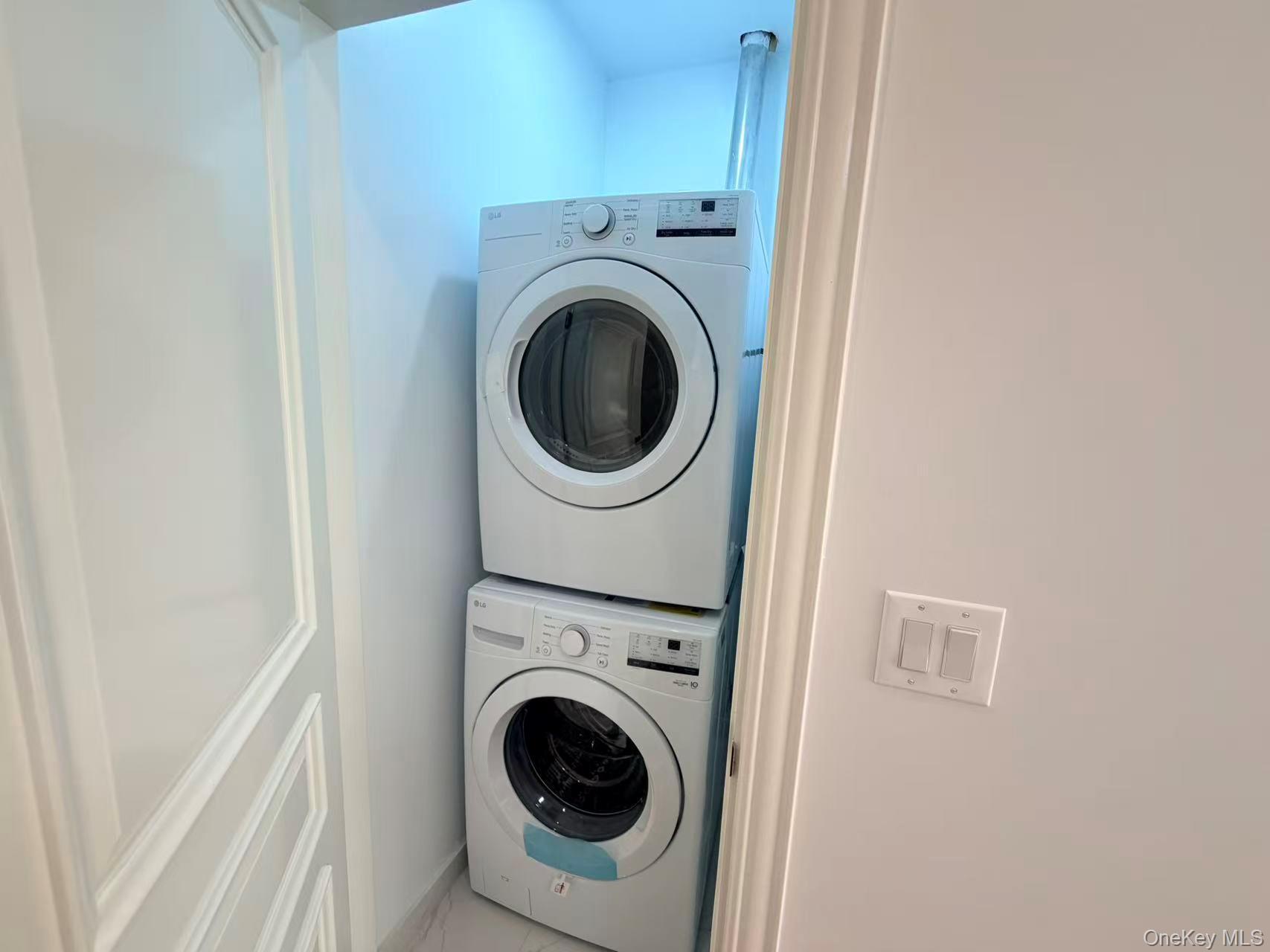 Single Family 166th Street Queens, NY 11365, MLS-1041326-7