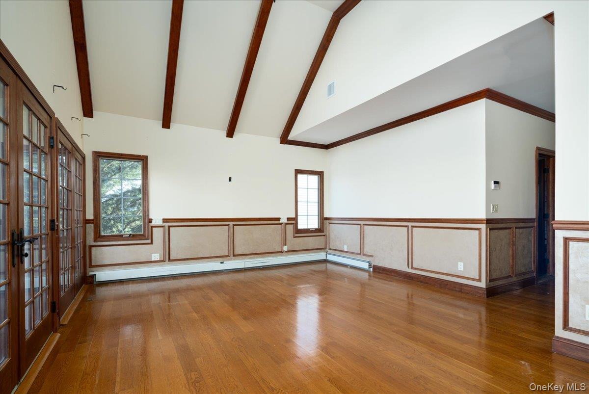 Single Family Judith Drive Nassau County, NY 11710, MLS-1041329-23