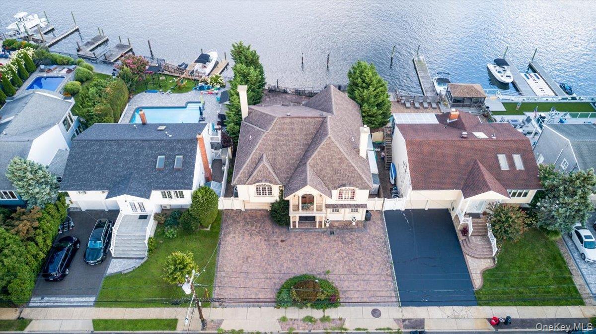 Single Family Judith Drive Nassau County, NY 11710, MLS-1041329-31