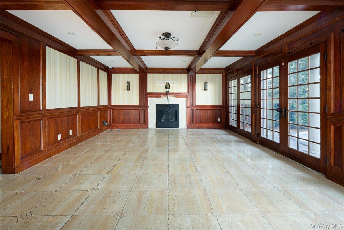 Single Family Judith Drive Nassau County, NY 11710, MLS-1041329-8