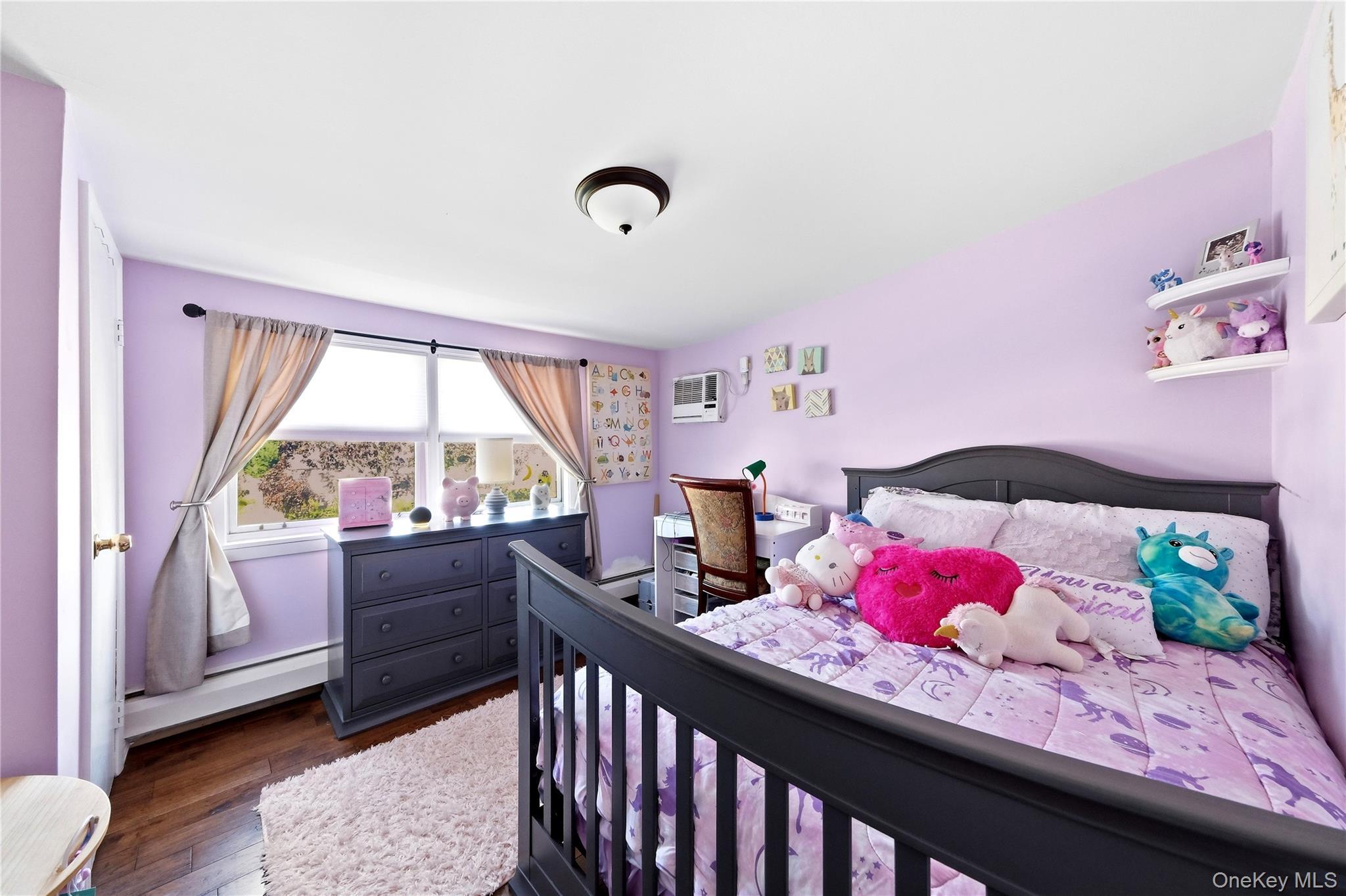 Single Family Stuart Road Nassau County, NY 11581, MLS-1041342-18