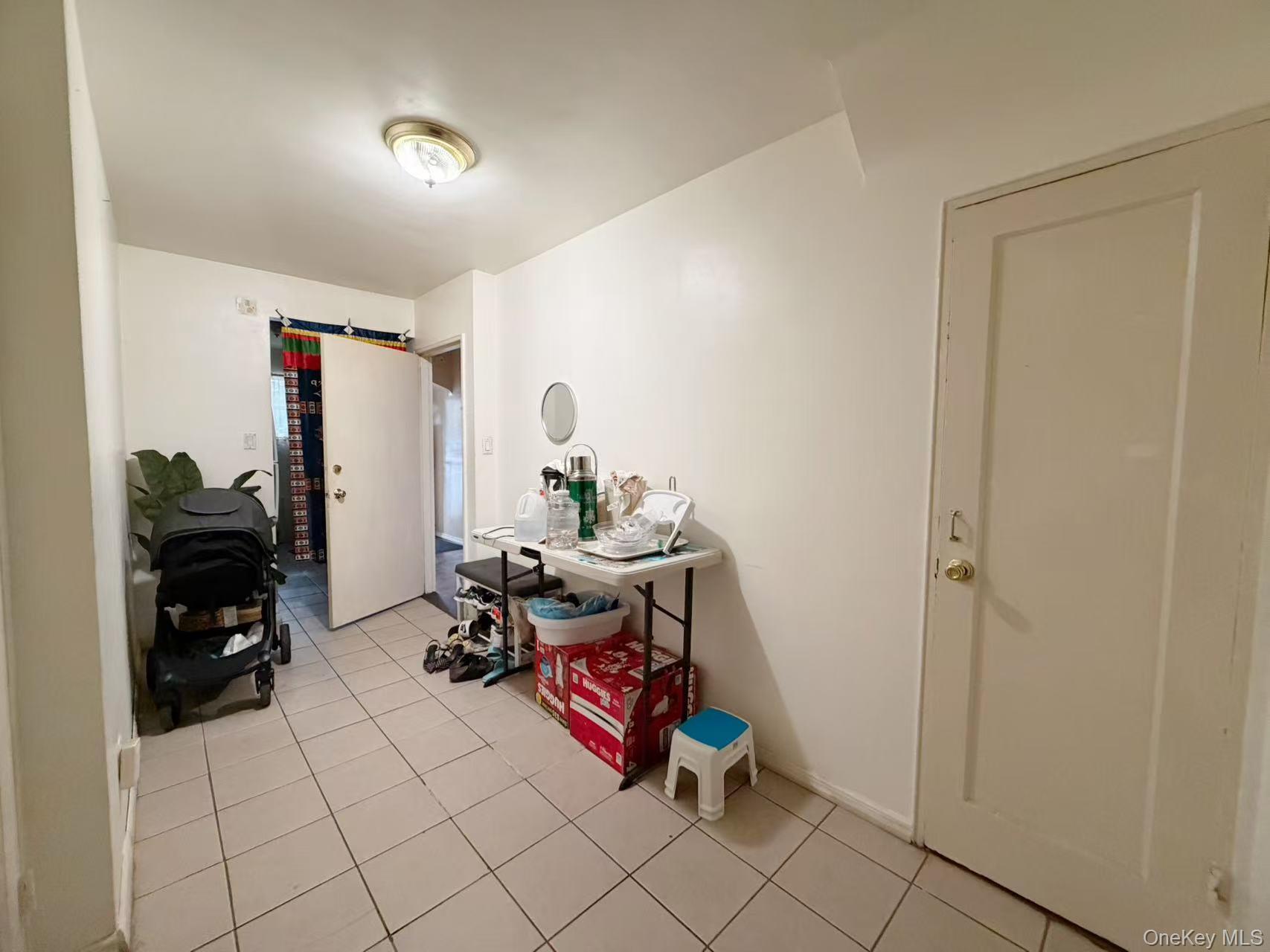 Single Family 82nd Street  Queens, NY 11370, MLS-1041376-4