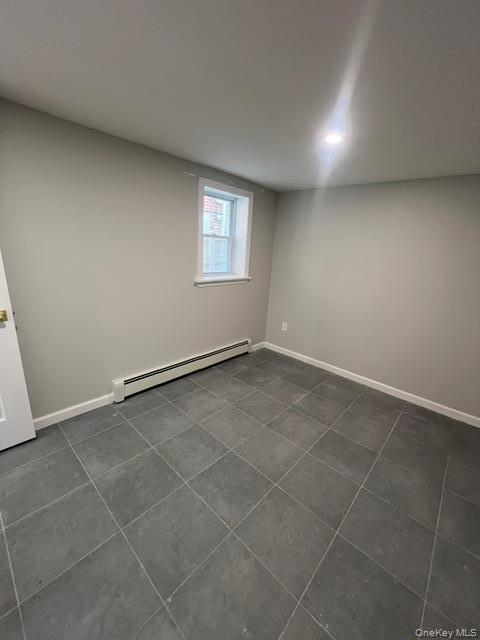 Apartment Tenbroeck Avenue Bronx, NY 10469, MLS-1041387-12