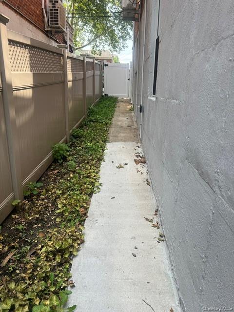 Apartment Tenbroeck Avenue Bronx, NY 10469, MLS-1041387-2