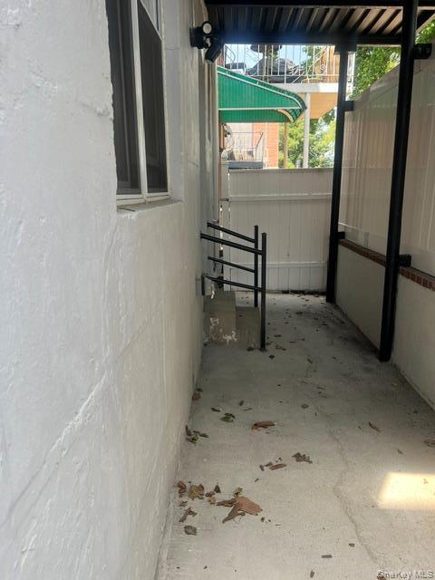 Apartment Tenbroeck Avenue Bronx, NY 10469, MLS-1041387-3