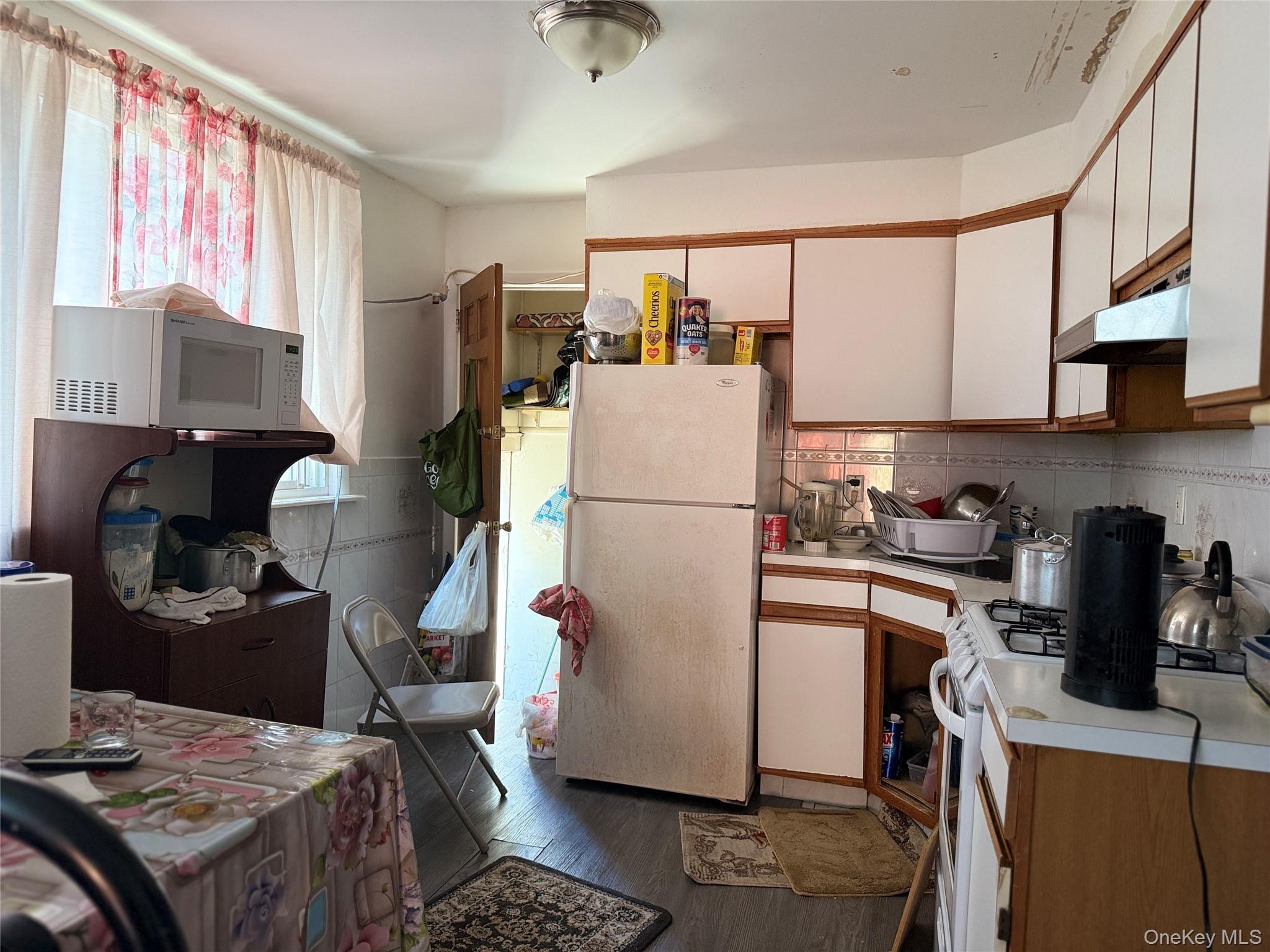 Single Family 109th Street  Queens, NY 11419, MLS-1041391-16