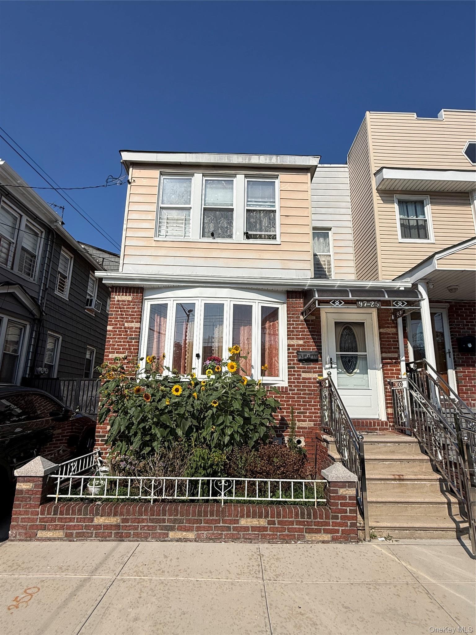 Single Family 109th Street  Queens, NY 11419, MLS-1041391-36