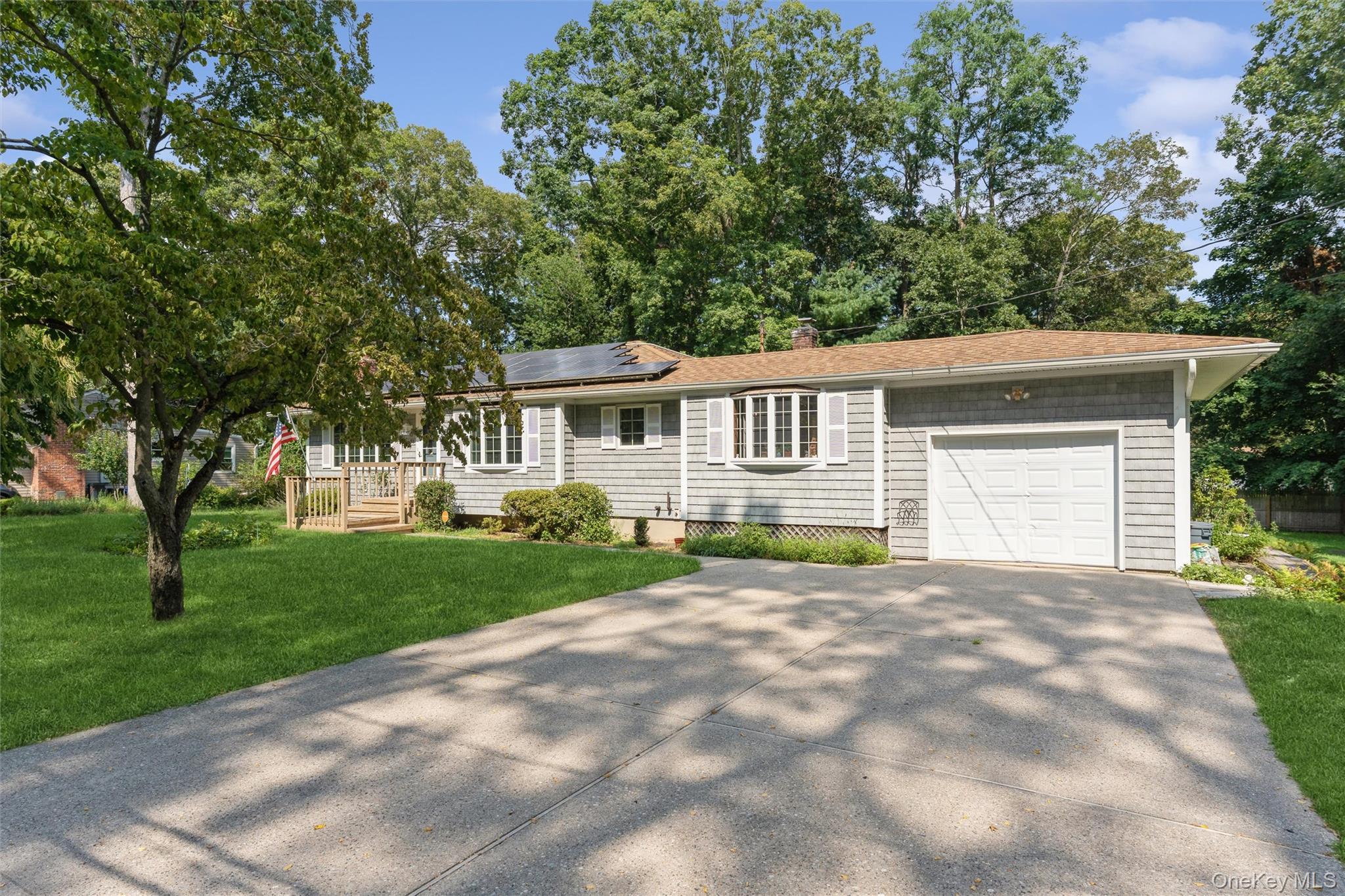 Single Family Cedar Branch Street  Suffolk County, NY 11953, MLS-1041400-2