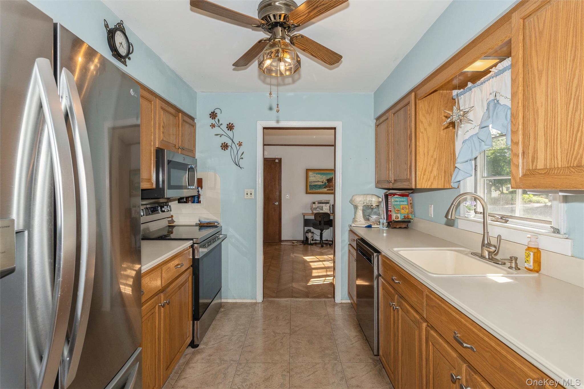 Single Family Cedar Branch Street  Suffolk County, NY 11953, MLS-1041400-8