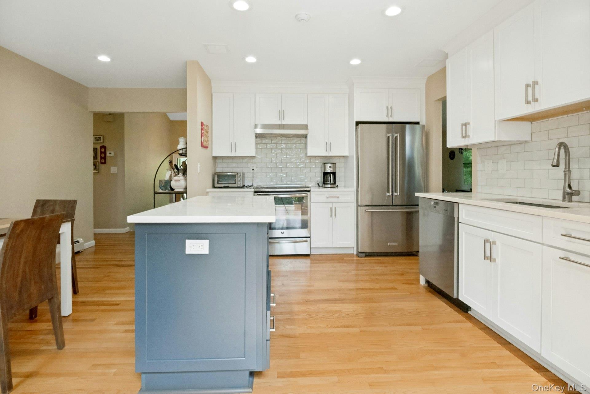 Single Family Lakeview Avenue W Westchester County, NY 10567, MLS-1041426-7