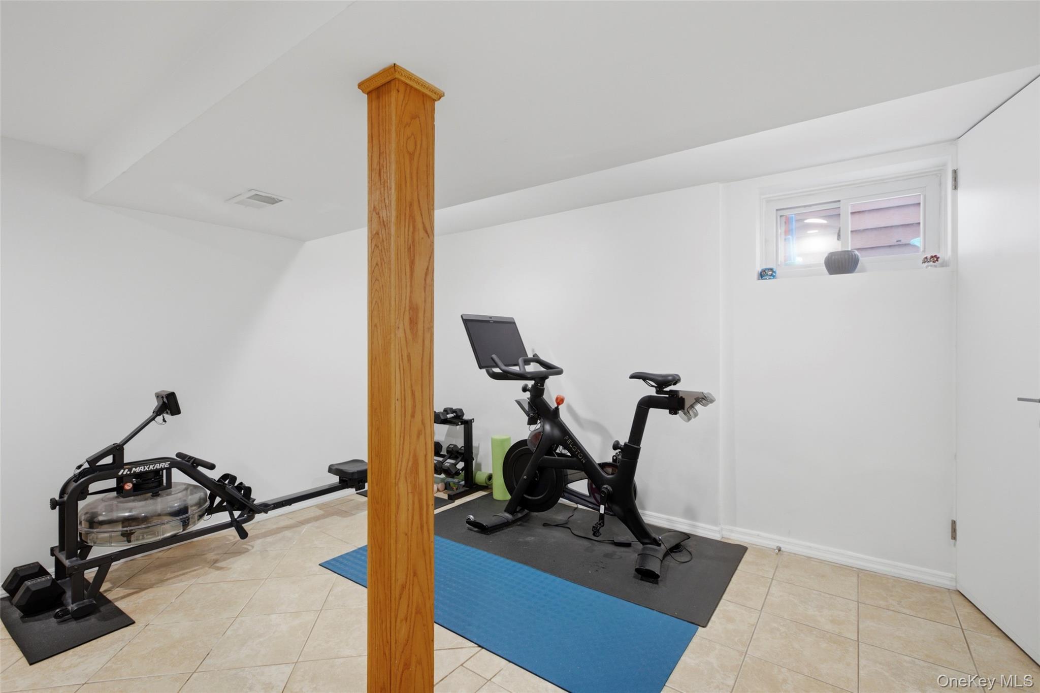Single Family 133rd Avenue Queens, NY 11417, MLS-1041428-16