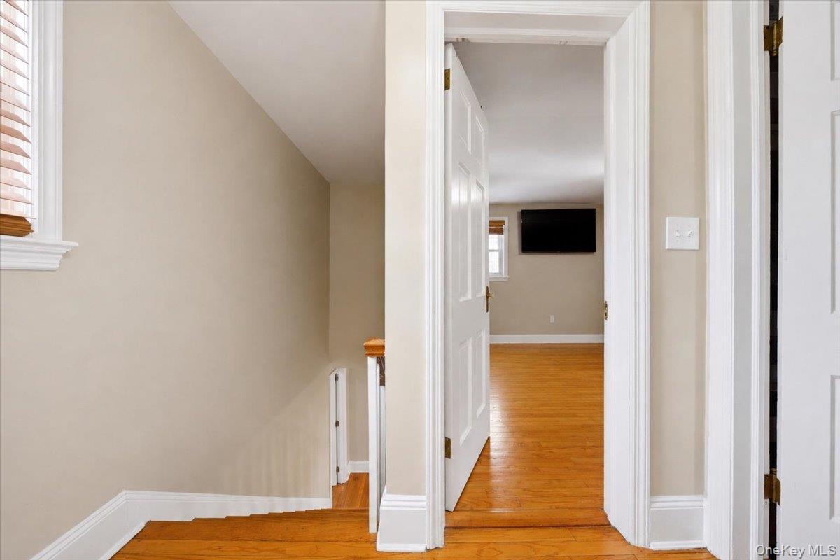 Single Family Union Street Nassau County, NY 11520, MLS-1041434-13