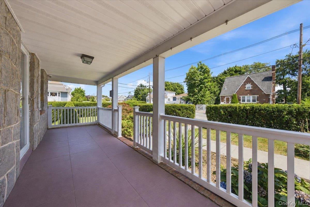 Single Family Union Street Nassau County, NY 11520, MLS-1041434-2